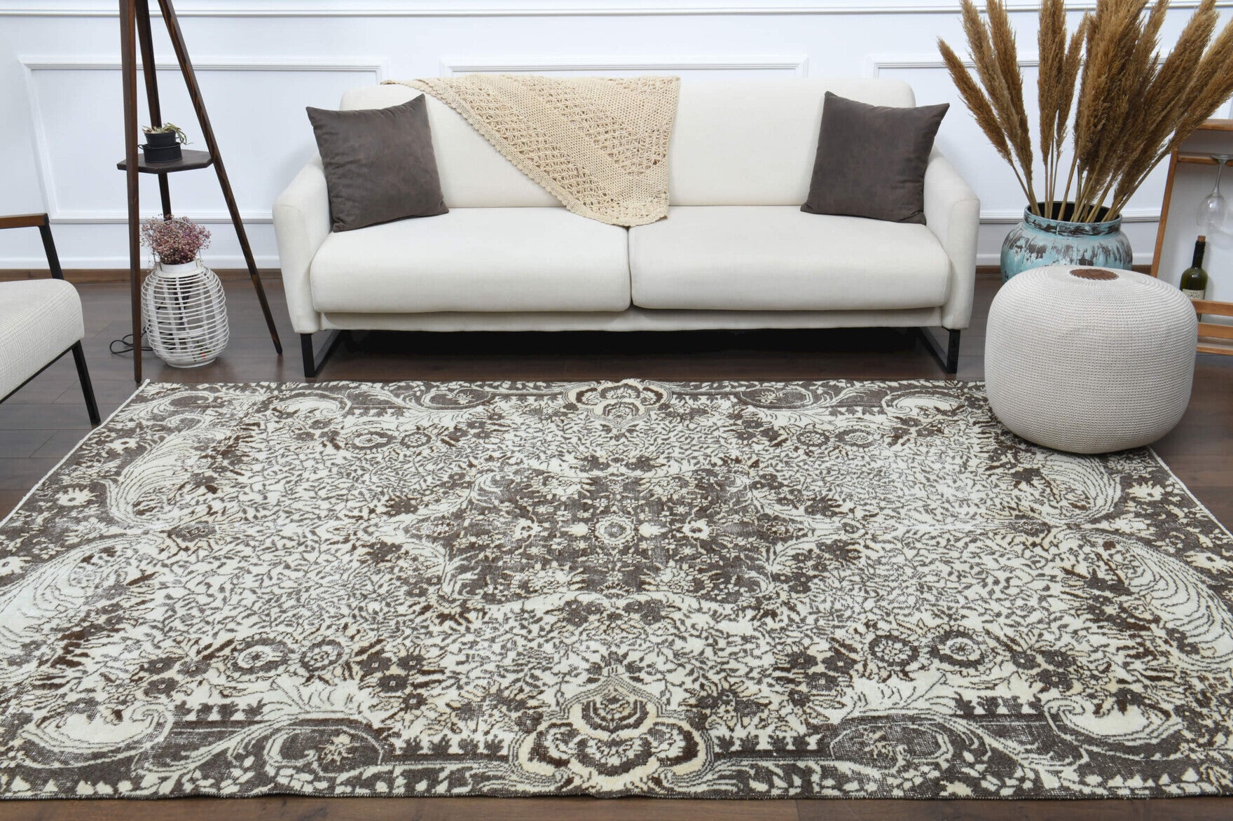 Muted Color Vintage Anatolian Rug in wool – 1970s piece from Anatolia, Turkey | Fame Rugs