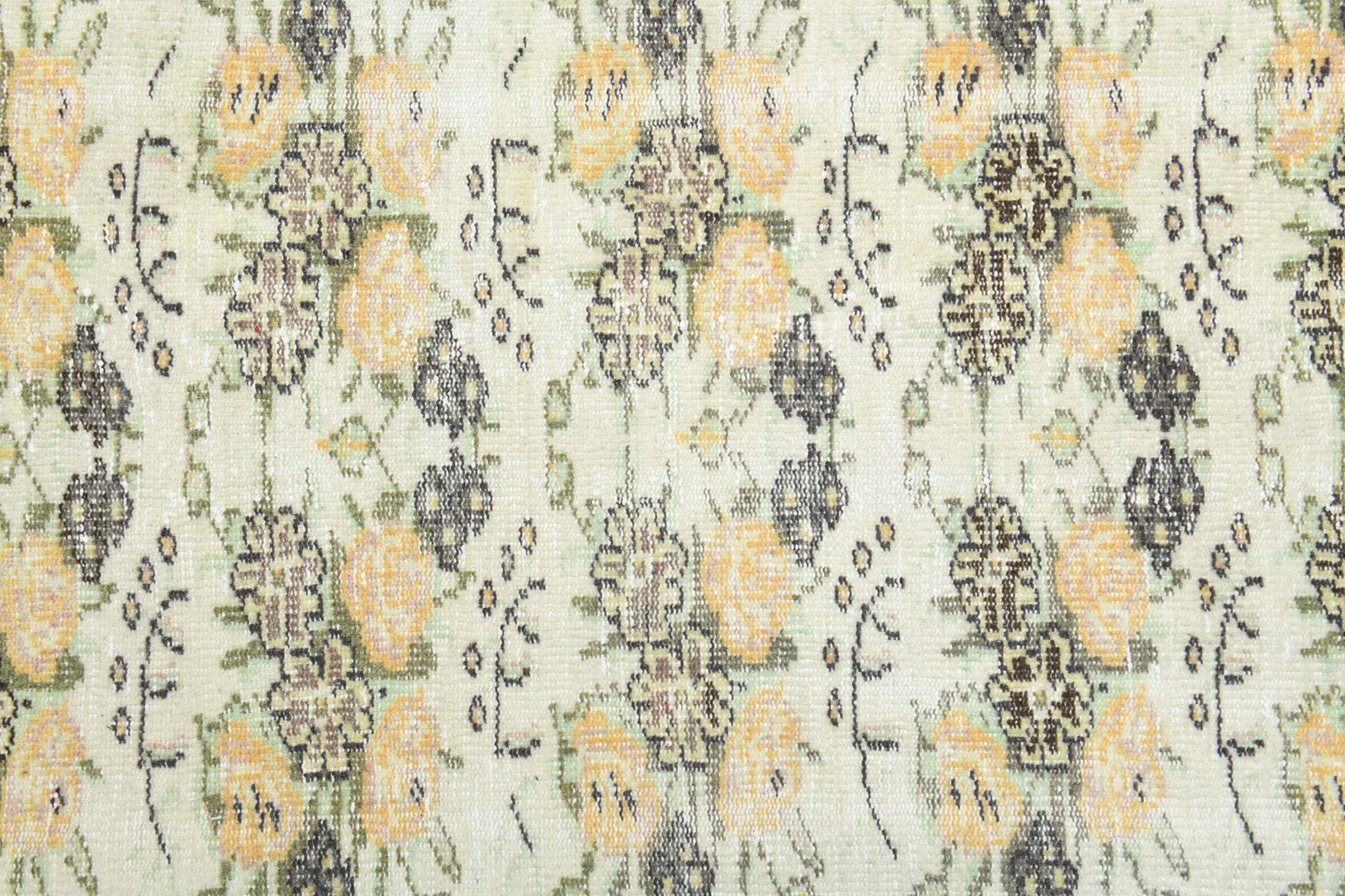 Eleuthenesia – vintage oriental rug for living room or bedroom, 5'4" x 8'8" (162x265 cm)