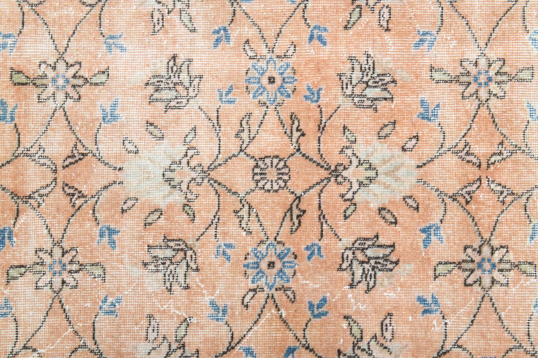 Handmade wool rug from Anatolia, Turkey – Handmade Floral Area Rug 5'5" x 8'9"