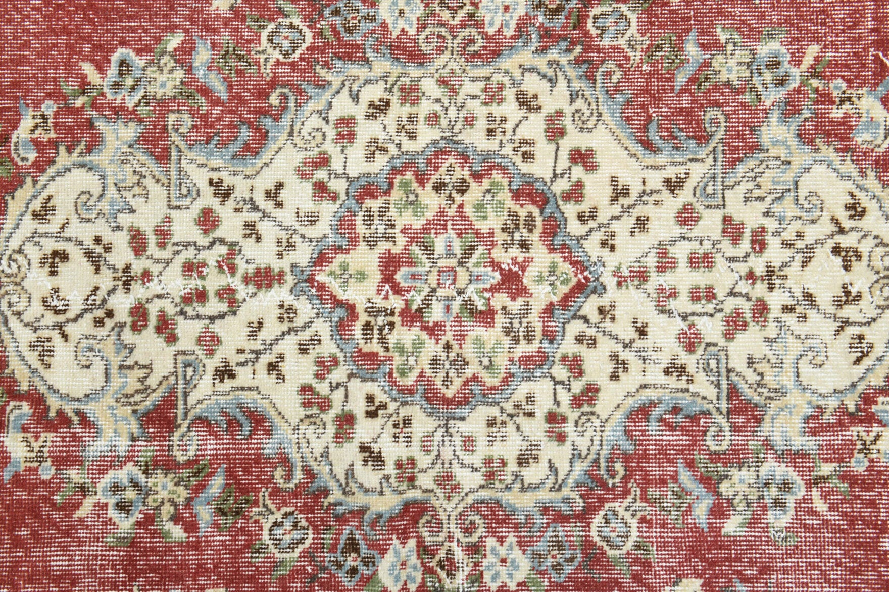 Ecekusa rug: 1970s handmade Anatolian rug with oriental motifs and cotton backing