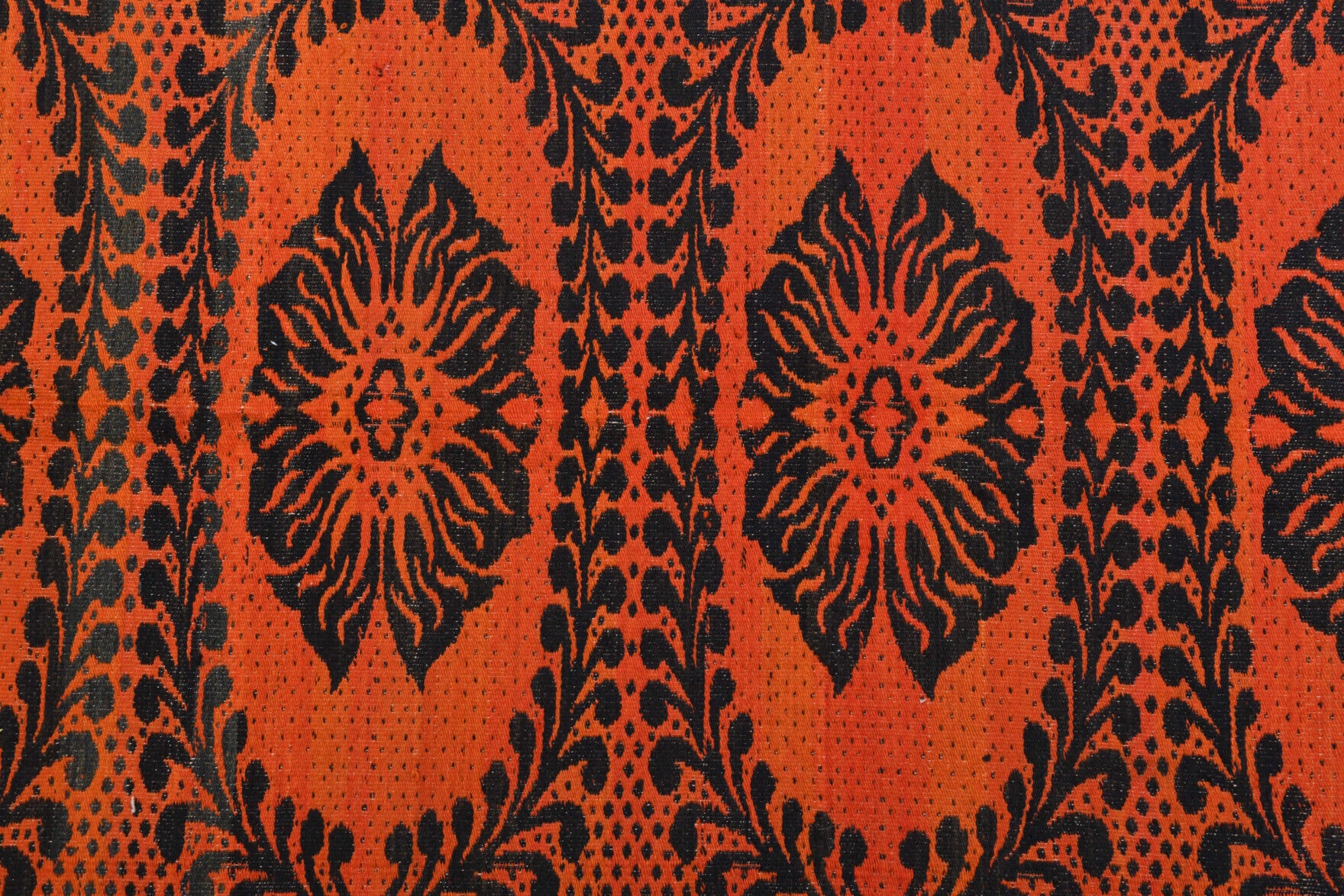 Handwoven flatweave wool kilim from Anatolia, Turkey – Handmade Kilim Rug 6'1" x 8'11"