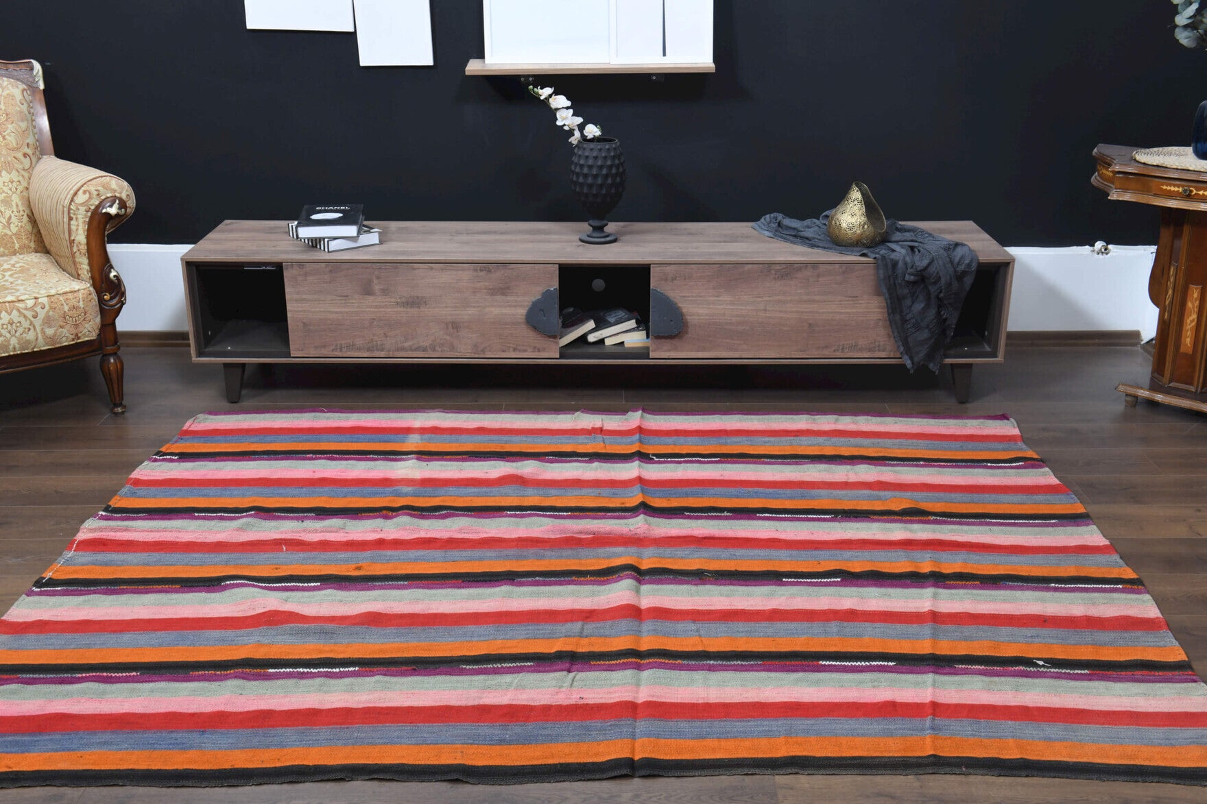 Handwoven flatweave wool kilim from Anatolia, Turkey – Turkish Striped Kilim Rug 6'2" x 8'2"