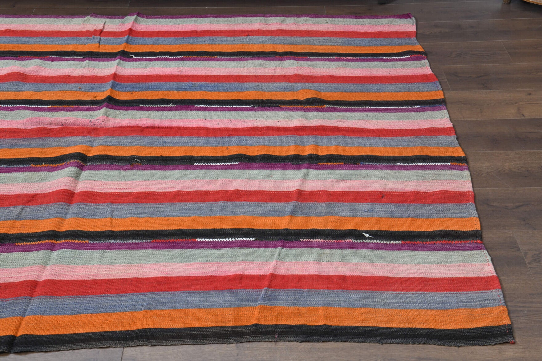 Damlatac – vintage striped kilim for living room or bedroom, 6'2" x 8'2" (187x250 cm)