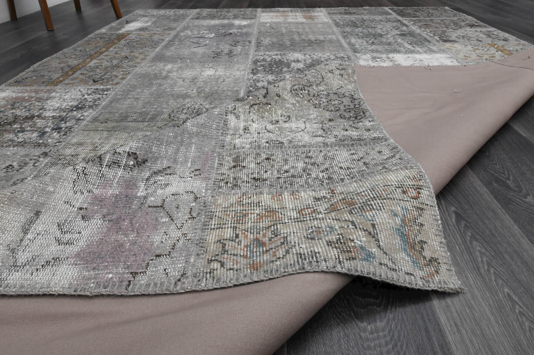 Hand-crafted Anatolian vintage patchwork rug Ceviz in wool, 1960s