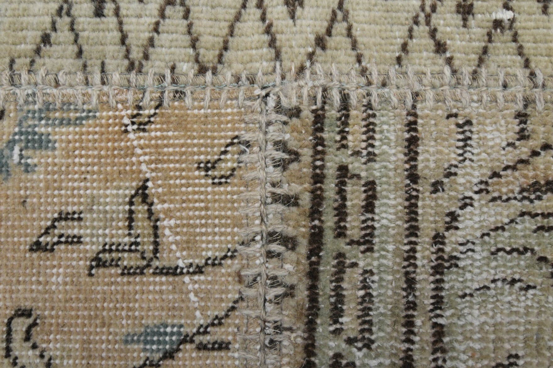 Handmade wool rug from Anatolia, Turkey – Handmade Vintage Beige Patchwork Area Rug 6'8" x 9'9"