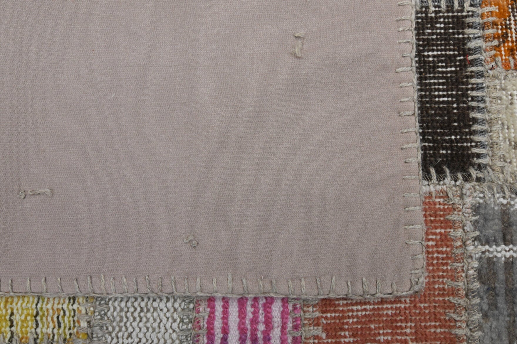 Bulutnaz – vintage solid rug for living room or bedroom, 6'8" x 9'11" (203x303 cm)