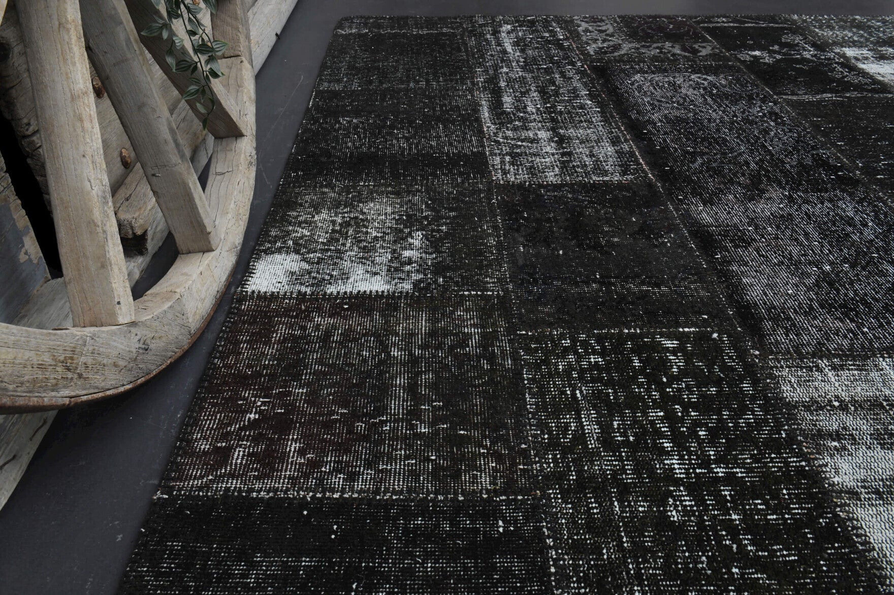Handmade wool rug from Anatolia, Turkey – Handmade Vintage Black Patchwork Area Rug 8'4" x 9'11"