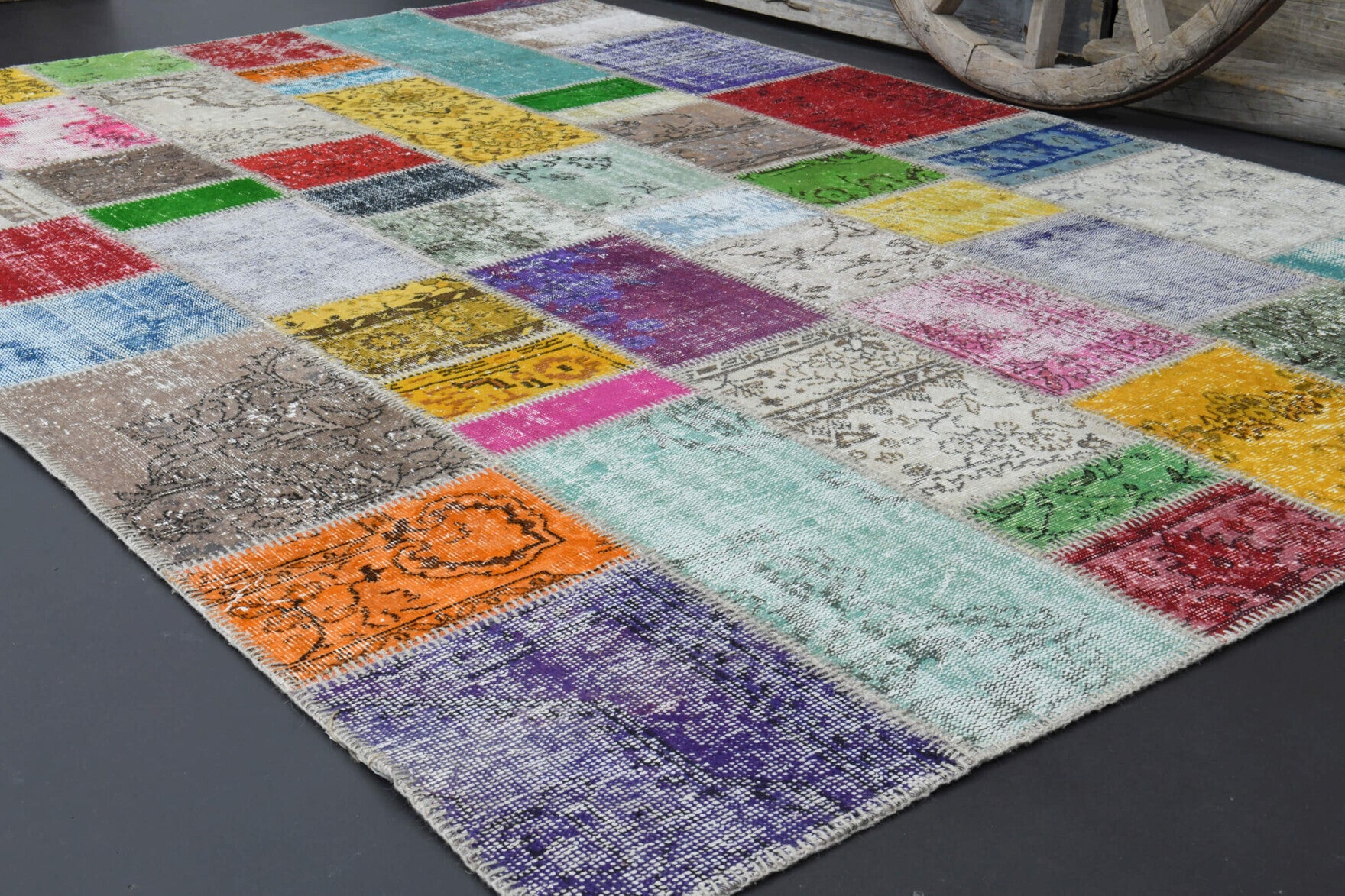 200x300 cm vintage patchwork Anatolian area rug – Aysehan, low pile, wool