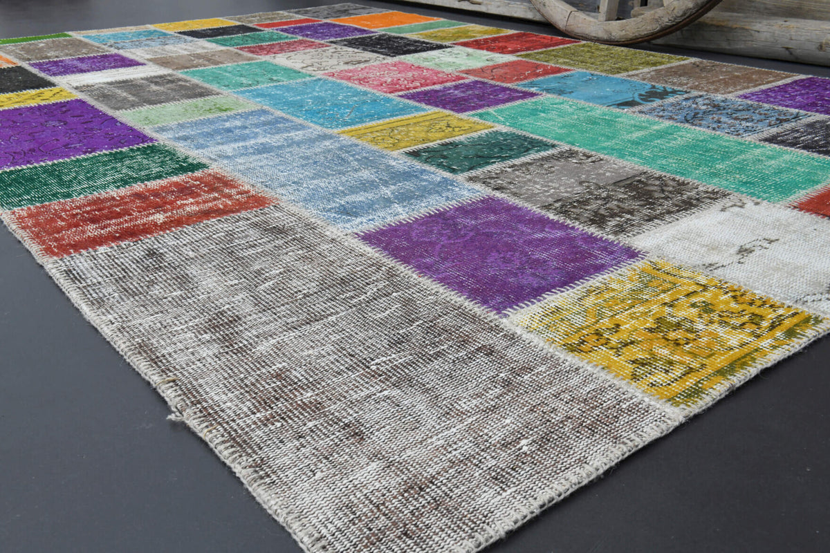 196x294 cm vintage patchwork Anatolian area rug – Aybahar, low pile, wool