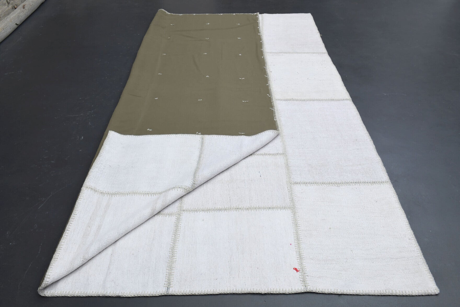 Handmade Vintage Patchwork Carpet in wool – 1980s piece from Anatolia, Turkey | Fame Rugs
