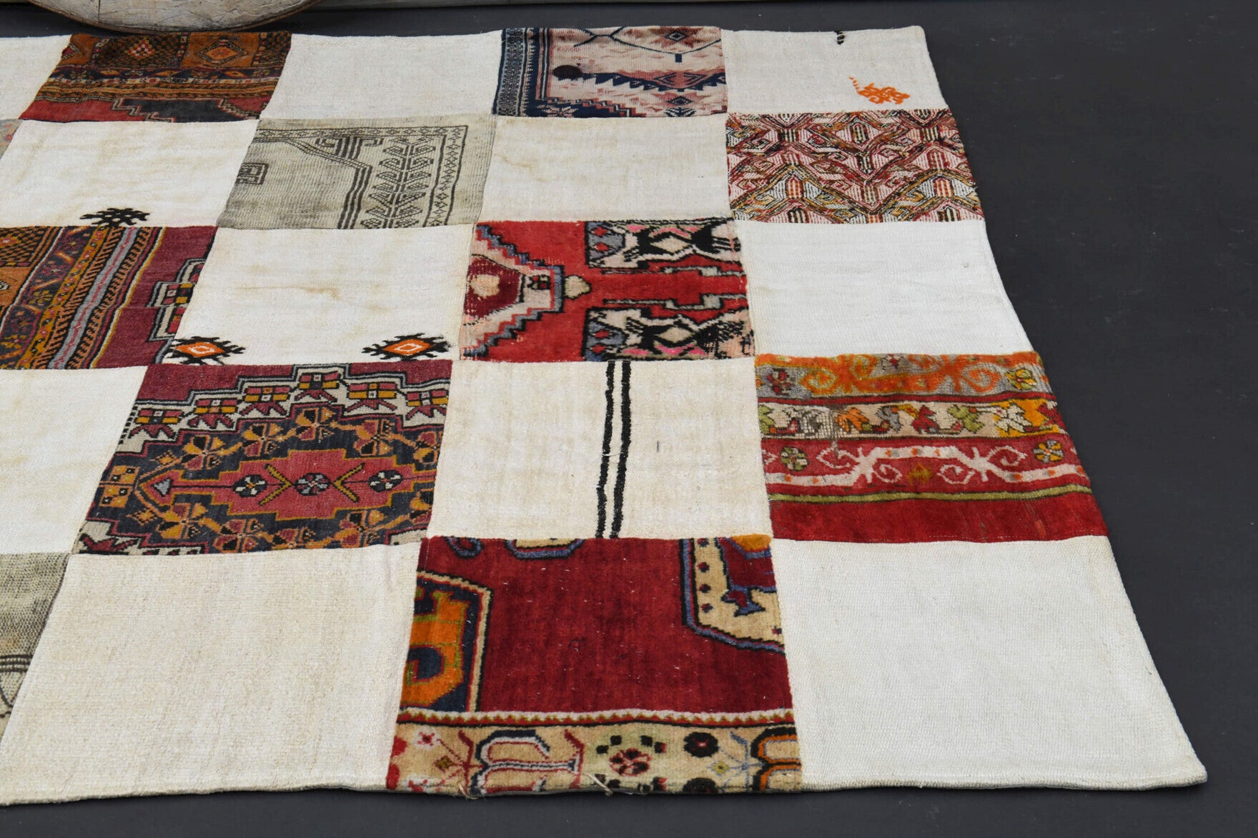 194x280 cm vintage patchwork Anatolian area rug – Astrapetra, low pile, wool