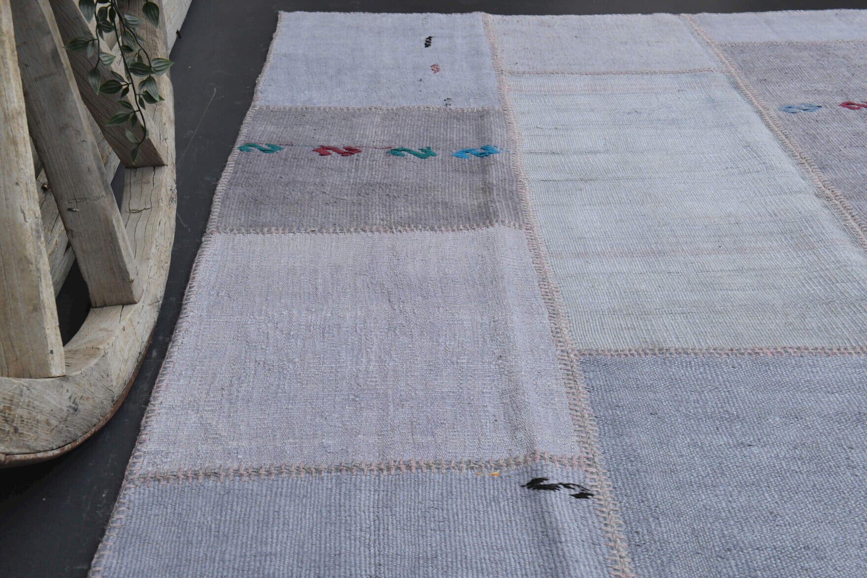 Handmade wool rug from Anatolia, Turkey – Handmade Vintage Patchwork Area Rug 6'4" x 9'11"
