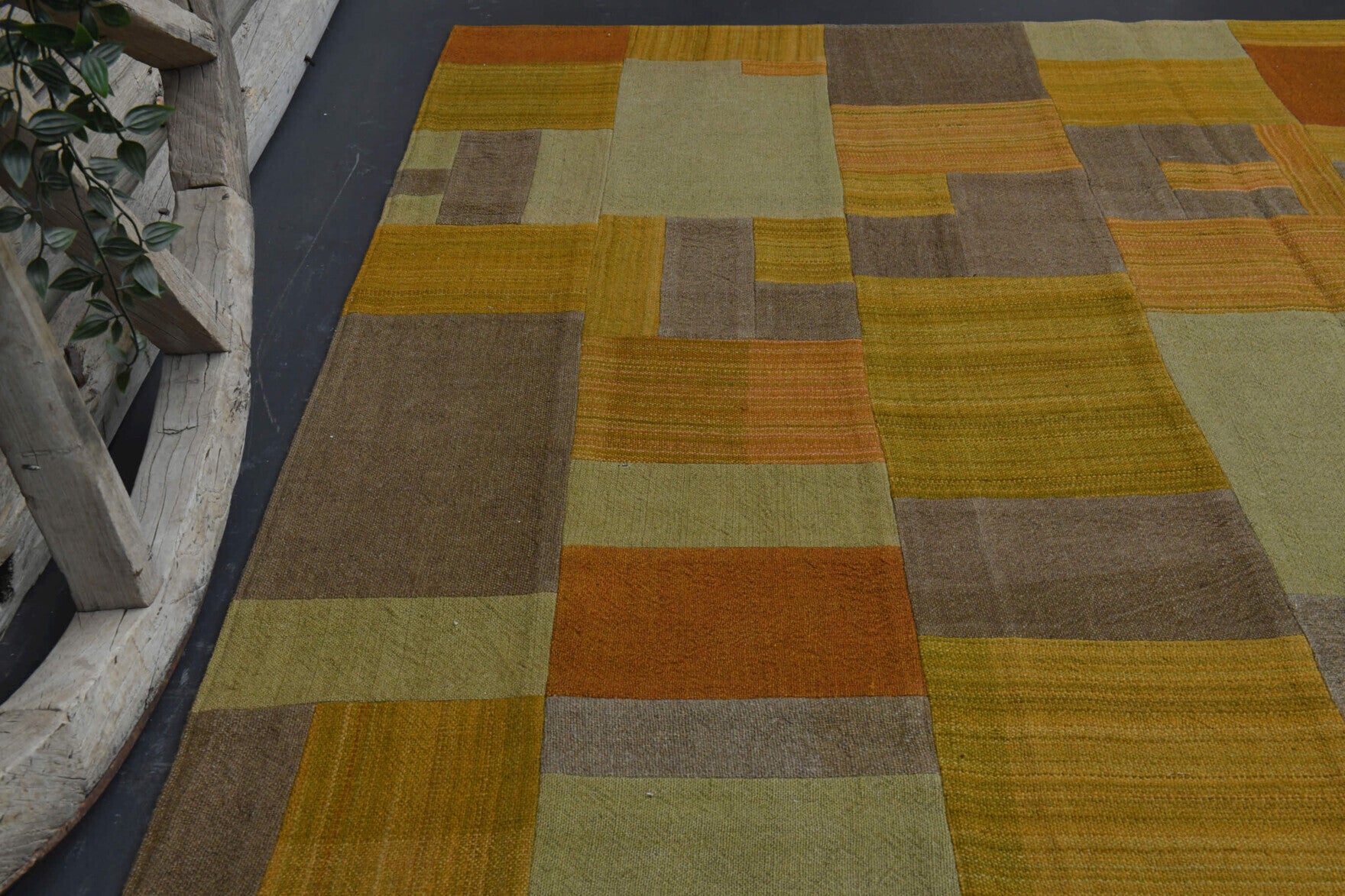 Handwoven flatweave wool kilim from Anatolia, Turkey – Muted Yellow Mid Century Vintage Kilim Patchwork Rug 6'6" x 9'7"