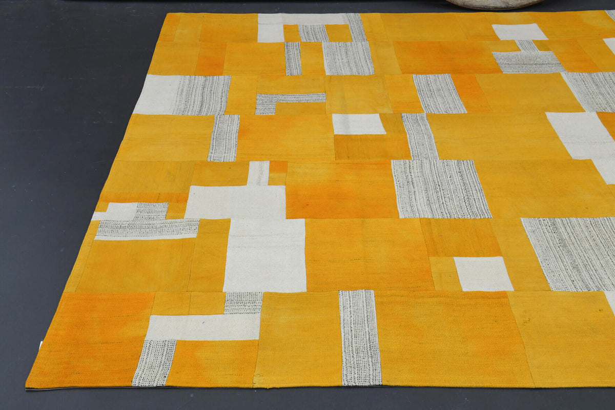 One-of-a-kind 1960s Anatolian vintage kilim rug in wool, 7'1" x 10'6"