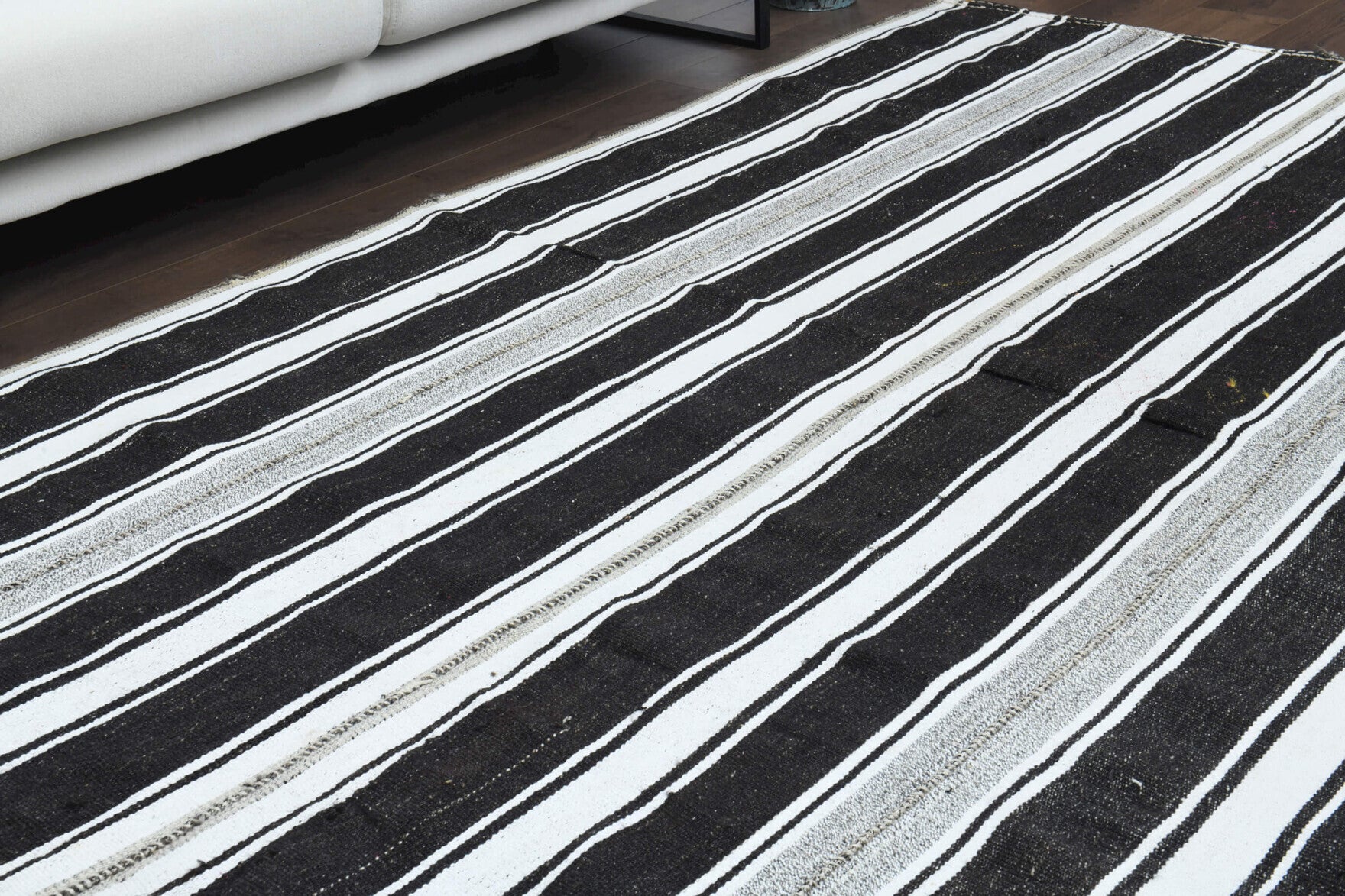 182x296 cm vintage Anatolian kilim rug – Anthophaessa, flatweave, wool
