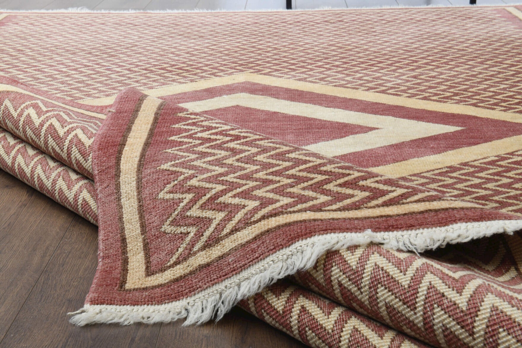 Filizmelek rug: 1970s handmade Anatolian rug with geometric motifs and cotton backing