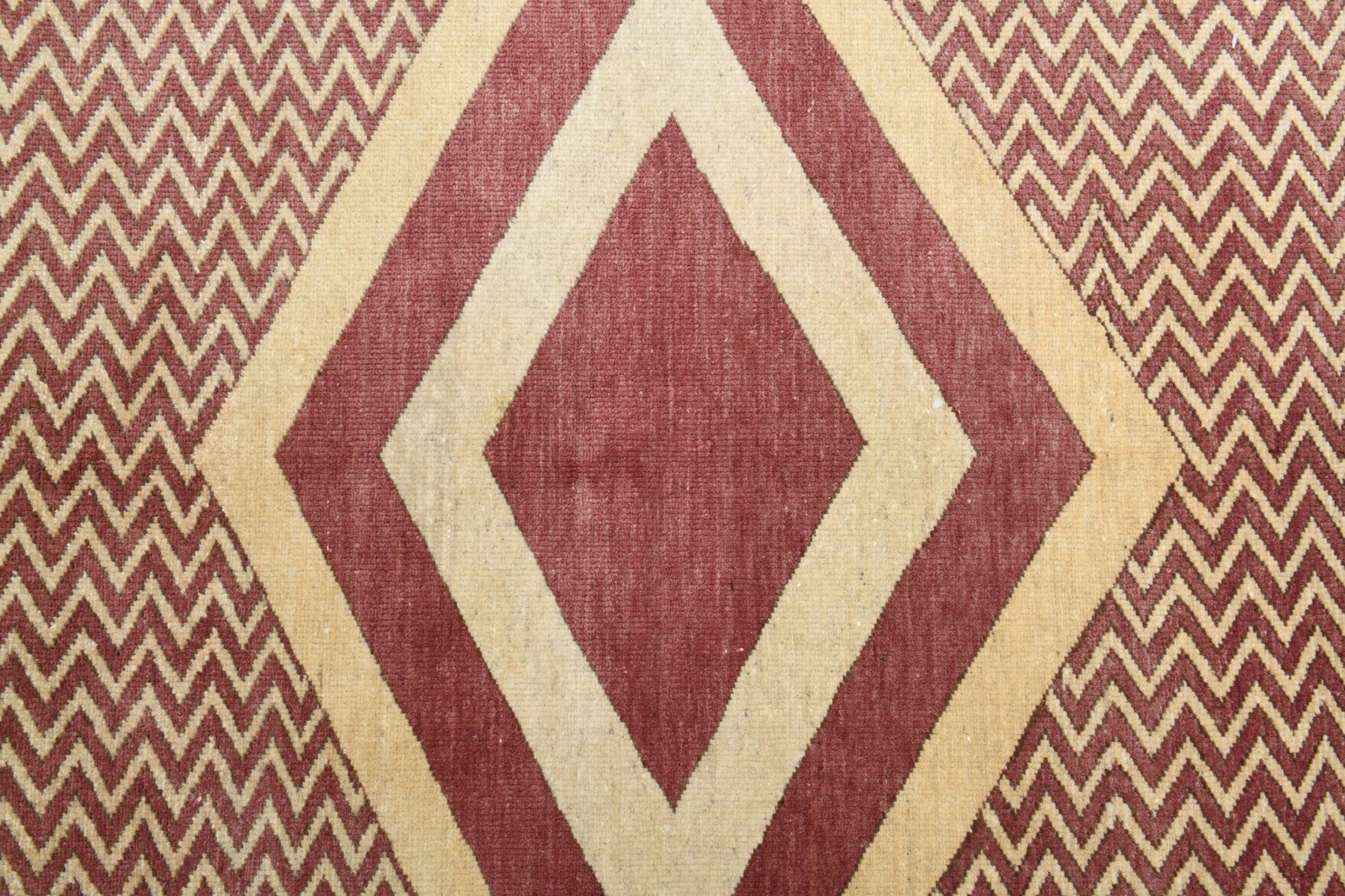 Authentic Anatolian vintage area rug (1970s) with geometric design – one-of-a-kind at Fame Rugs