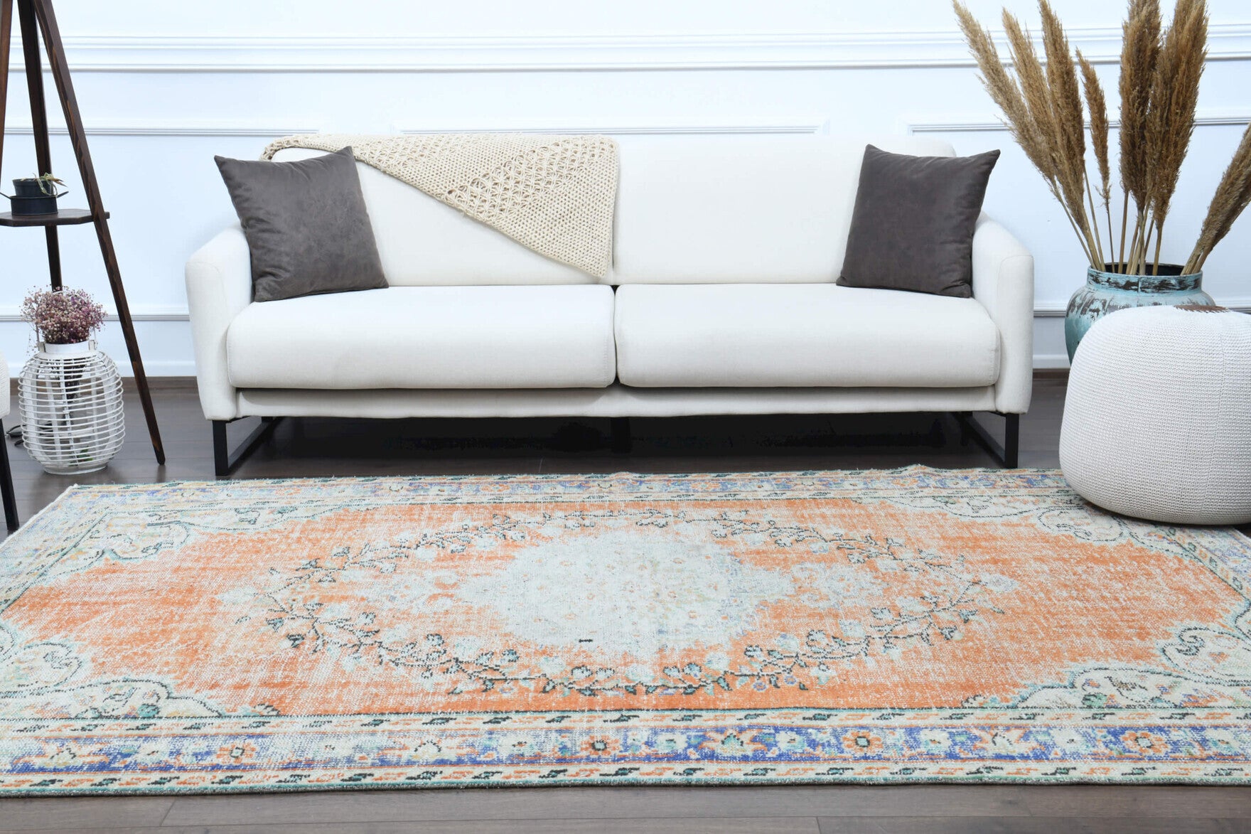 Authentic Anatolian distressed vintage area rug (1930s) with oriental design – one-of-a-kind at Fame Rugs