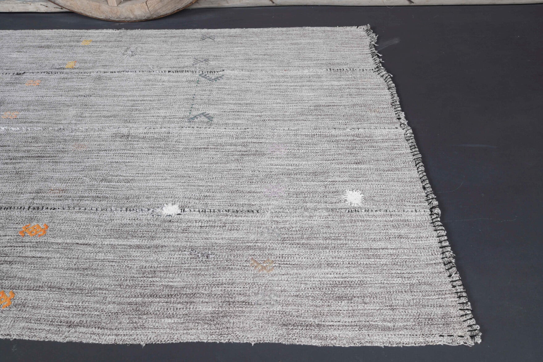 Ambronaia kilim: 1960s handwoven flatweave Anatolian kilim with solid motifs