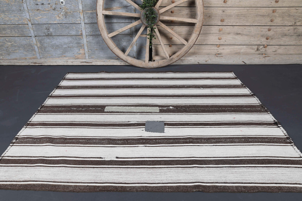 Handmade Vintage Flatweave Rug