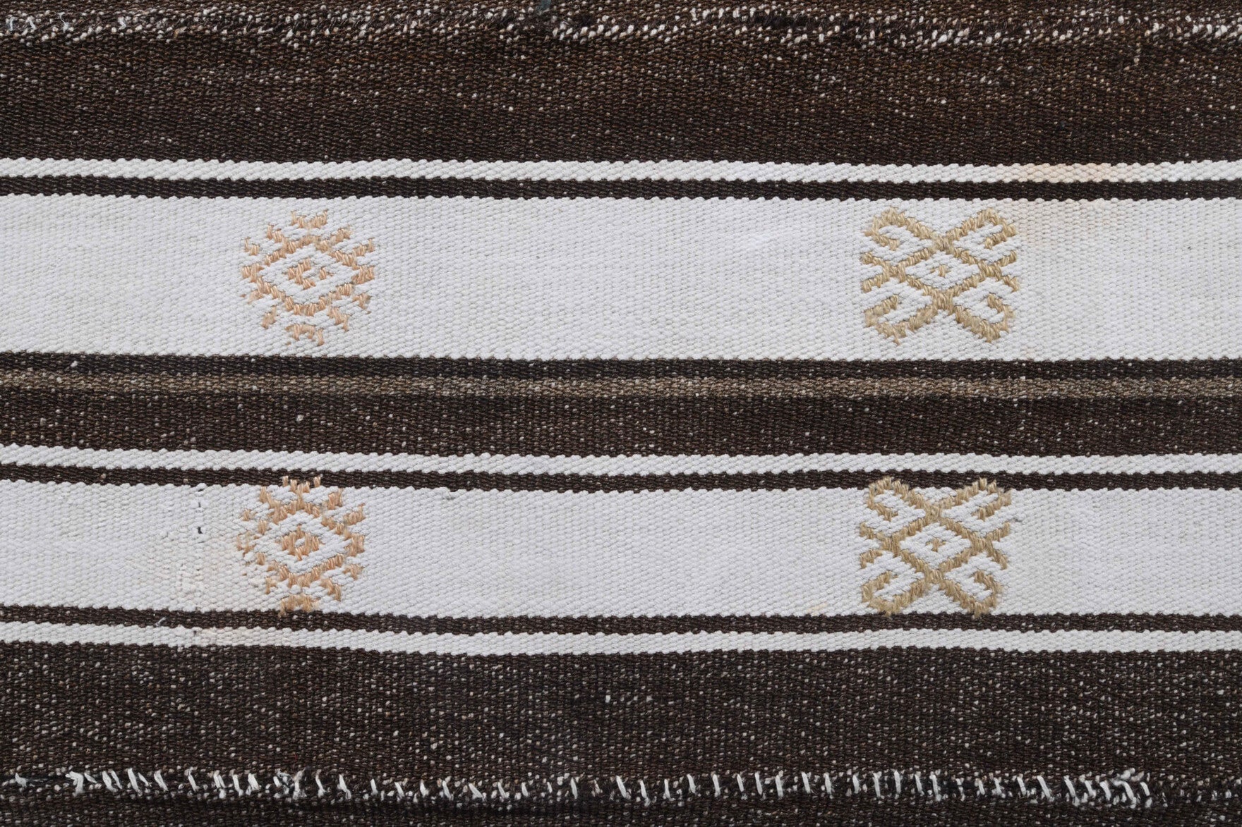Authentic Anatolian vintage kilim rug (1960s) with striped design – one-of-a-kind at Fame Rugs