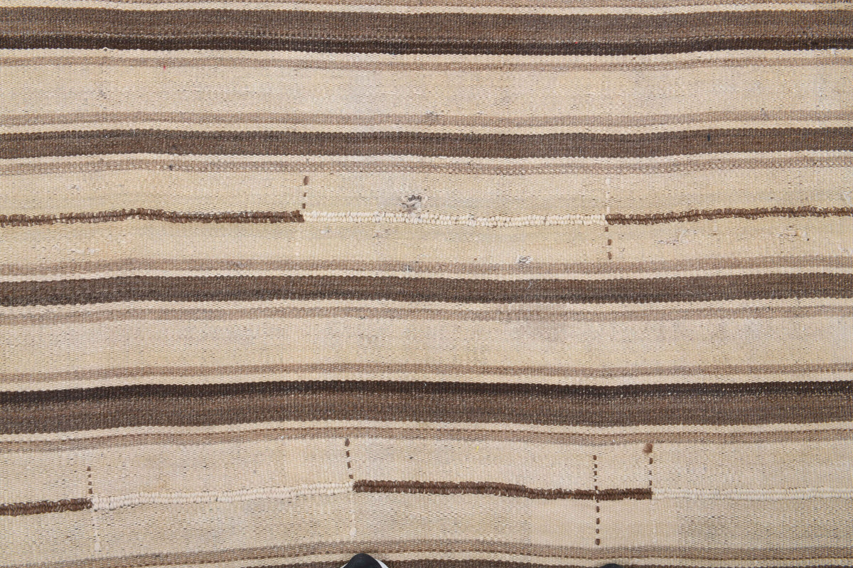 Handmade Vintage Oushak  Rug