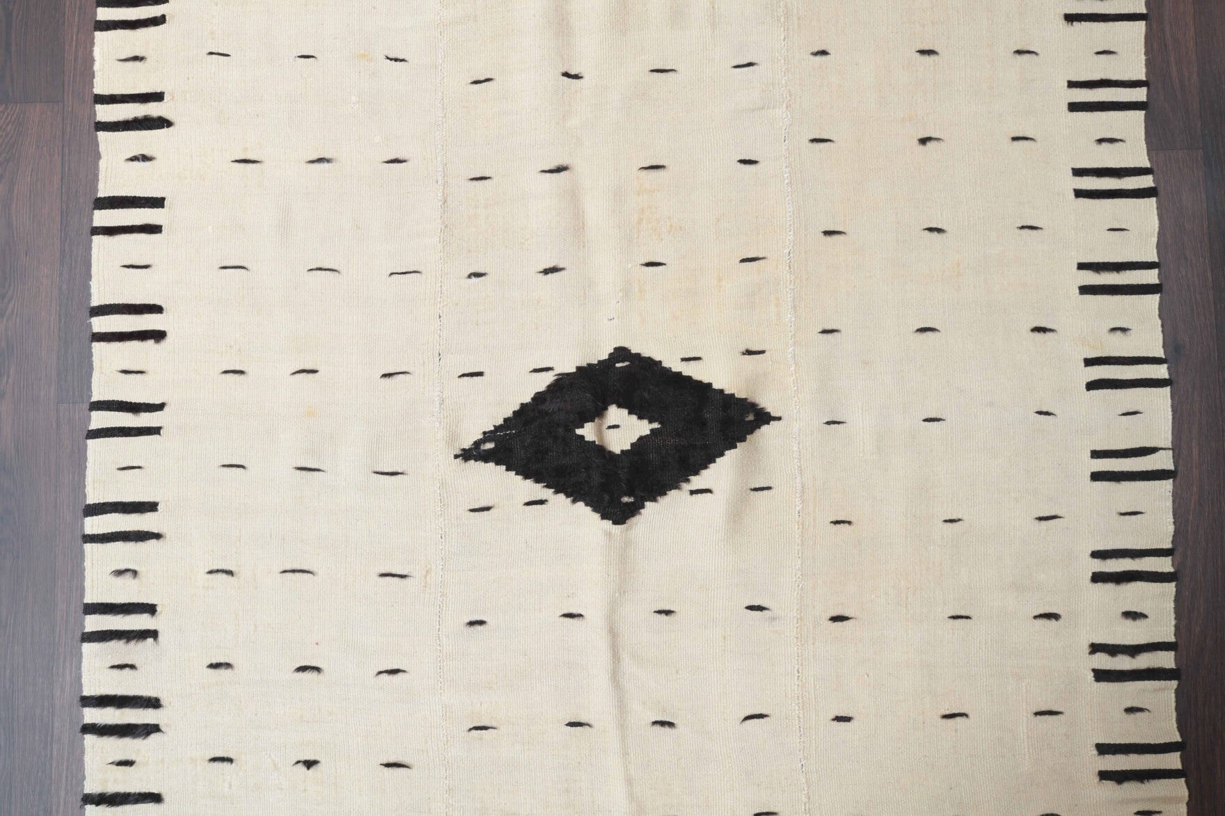 Authentic Anatolian vintage kilim rug (1960s) with ikat design – one-of-a-kind at Fame Rugs
