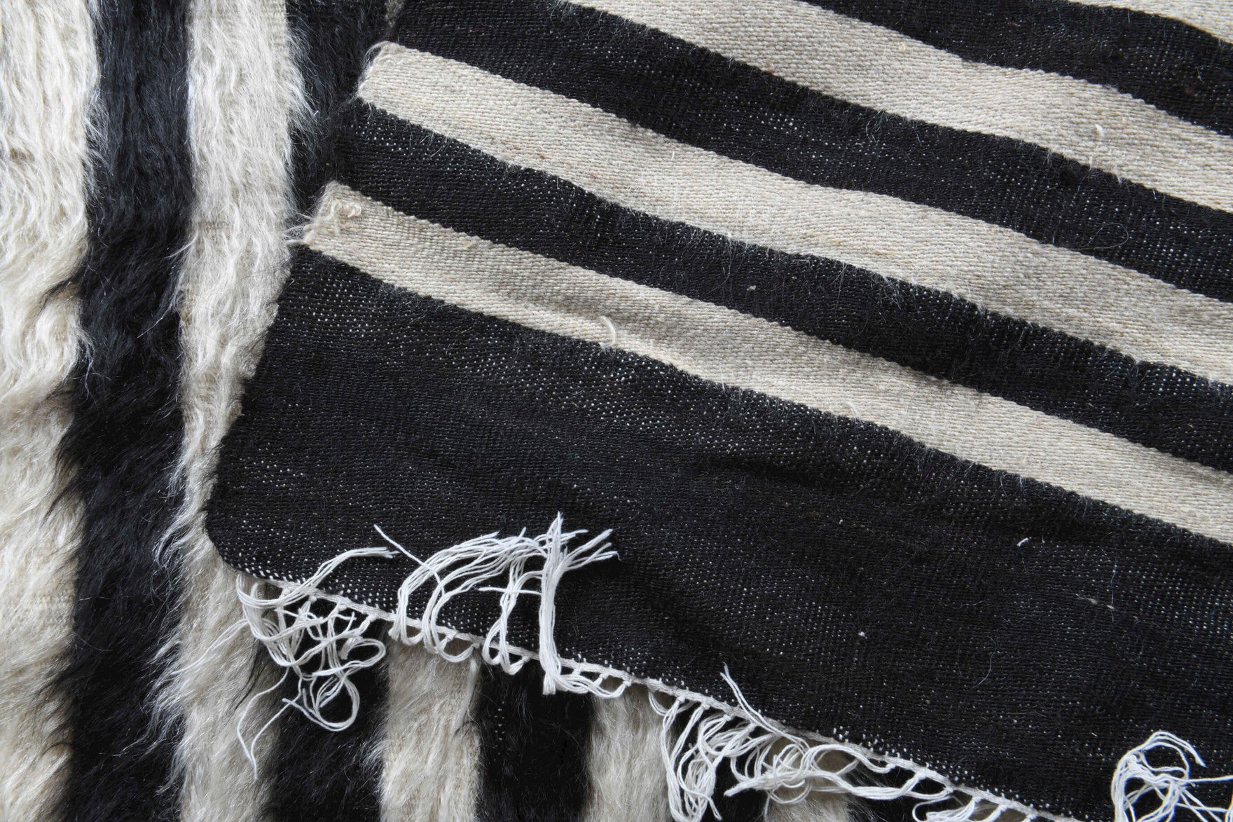 133x186 cm vintage Anatolian kilim rug – Yelizbahce, flatweave, wool