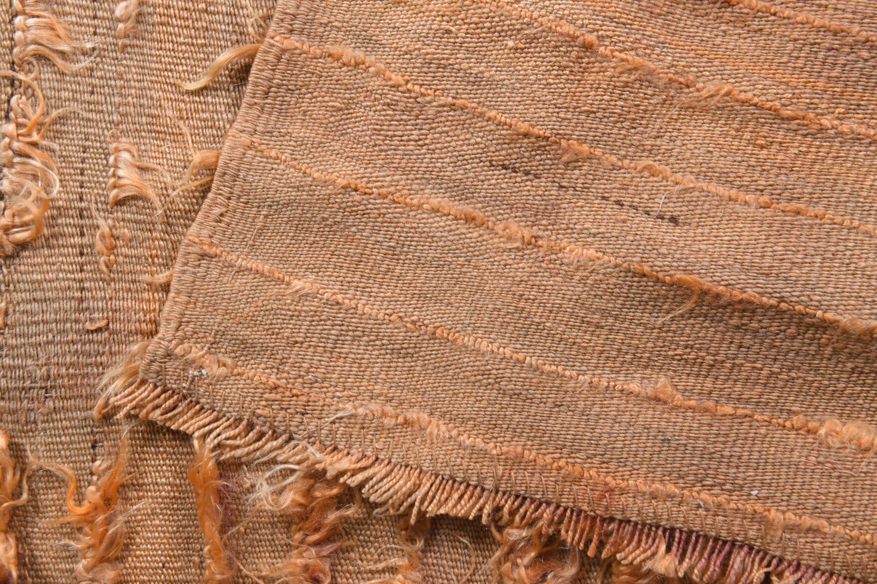 Handwoven flatweave wool kilim from Anatolia, Turkey – Handmade Vintage Tulu Rug 3'8" x 5'6"