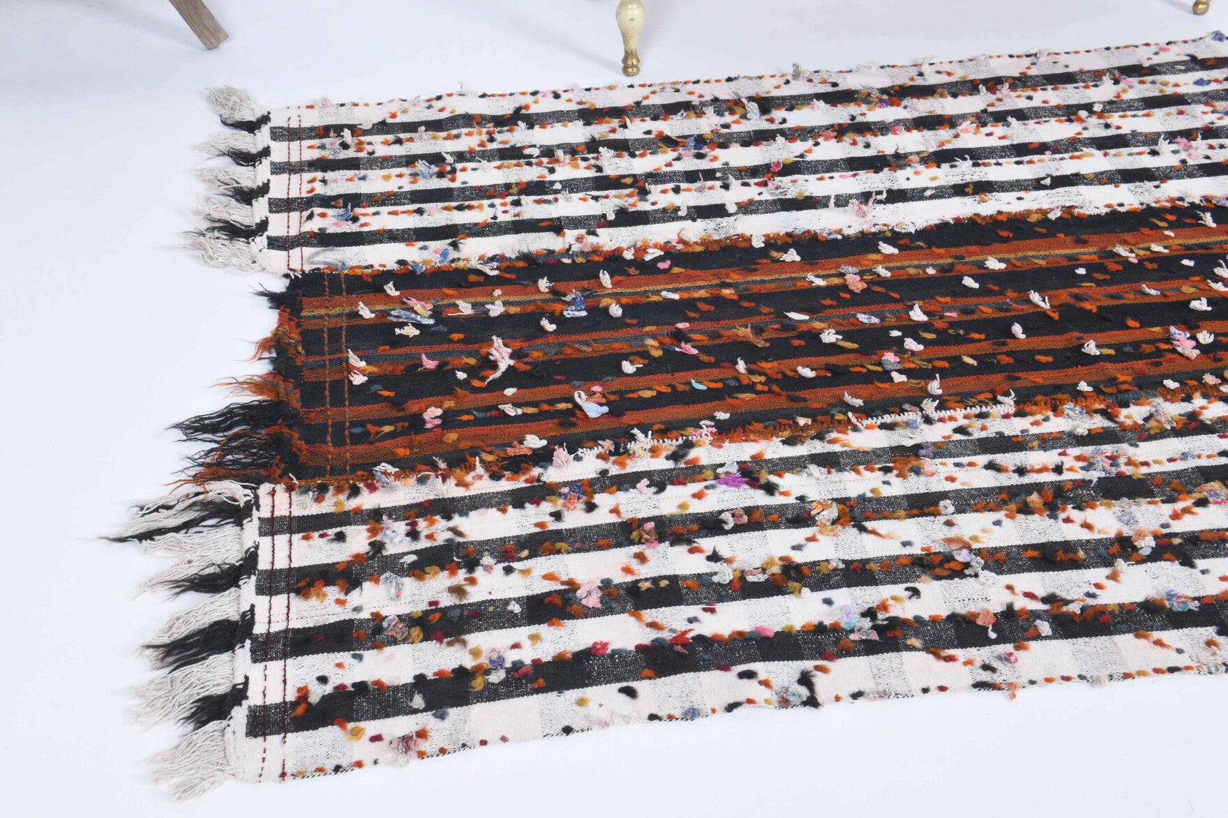 132x217 cm vintage Anatolian kilim rug – Yagmurnisin, flatweave, wool
