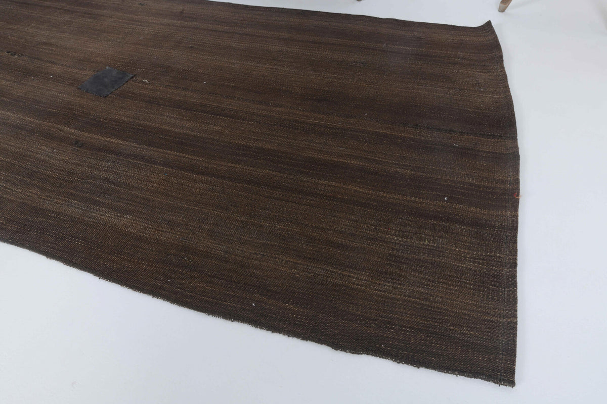 129x220 cm vintage Anatolian kilim rug – Vartanush, flatweave, wool