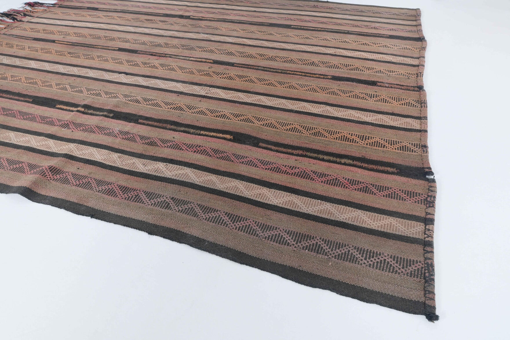 158x190 cm vintage Anatolian kilim rug – Ulker, flatweave, wool
