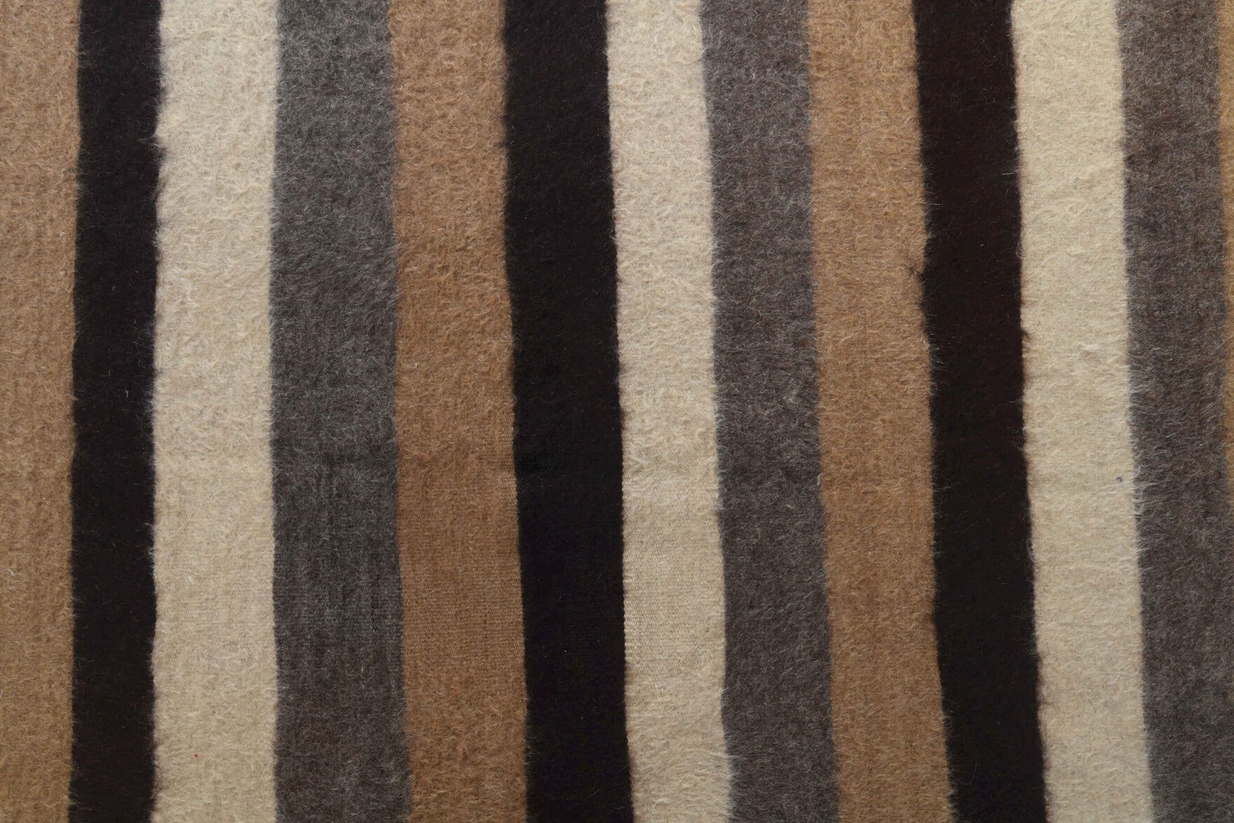 Authentic Anatolian vintage kilim rug (1960s) with striped design – one-of-a-kind at Fame Rugs