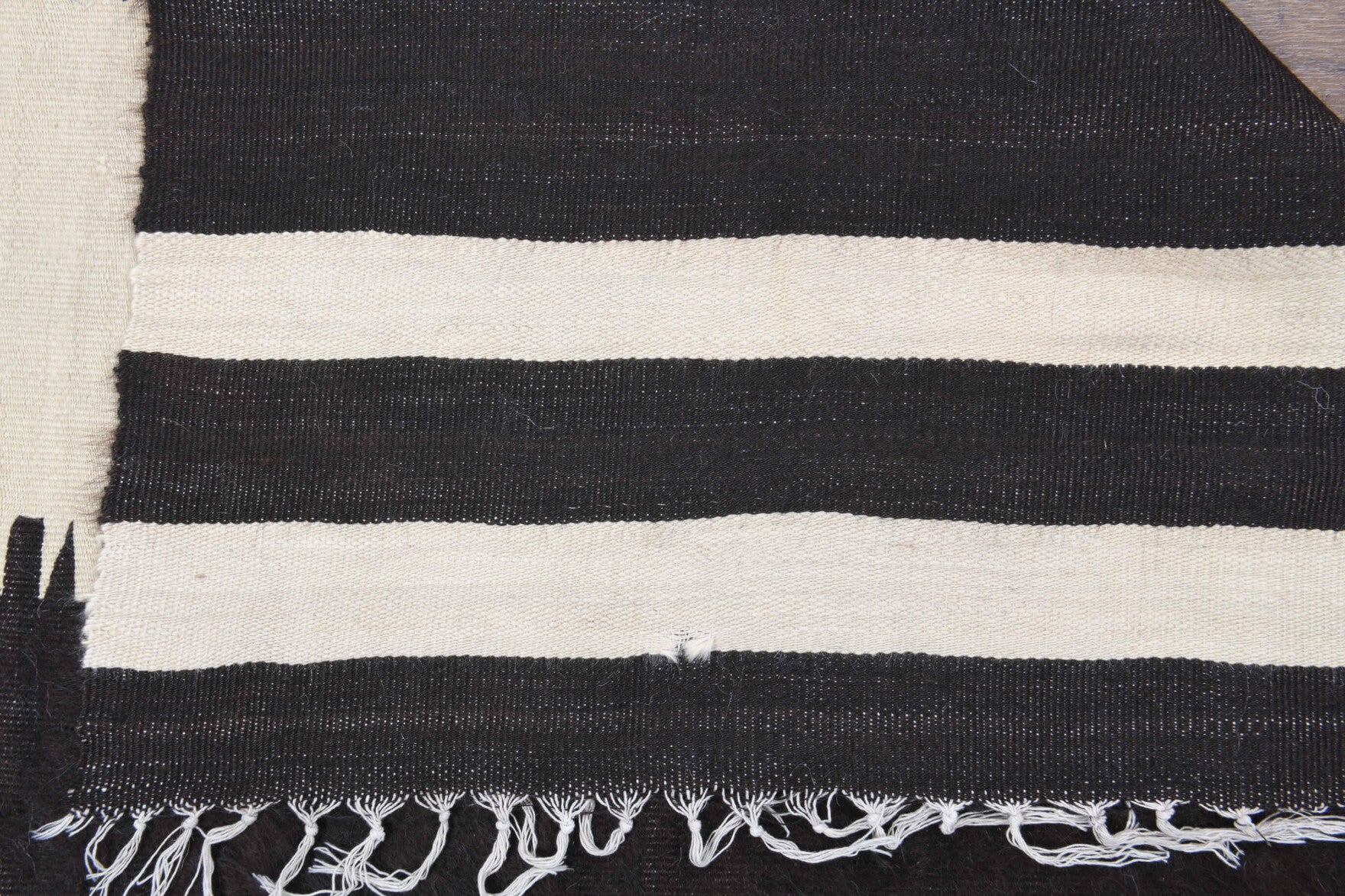 Authentic Anatolian vintage kilim rug (1960s) with ikat design – one-of-a-kind at Fame Rugs