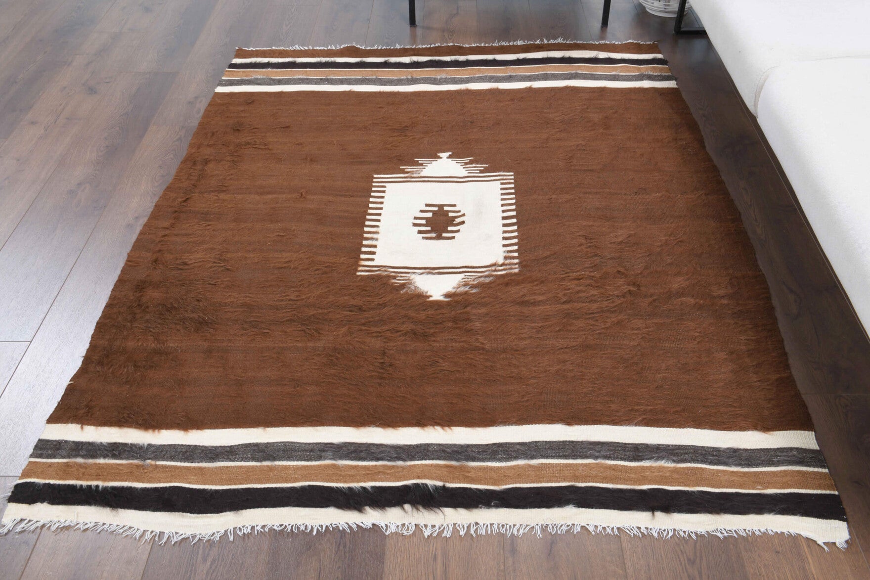 One-of-a-kind 1960s Anatolian vintage kilim rug in wool, 4'7" x 5'11"