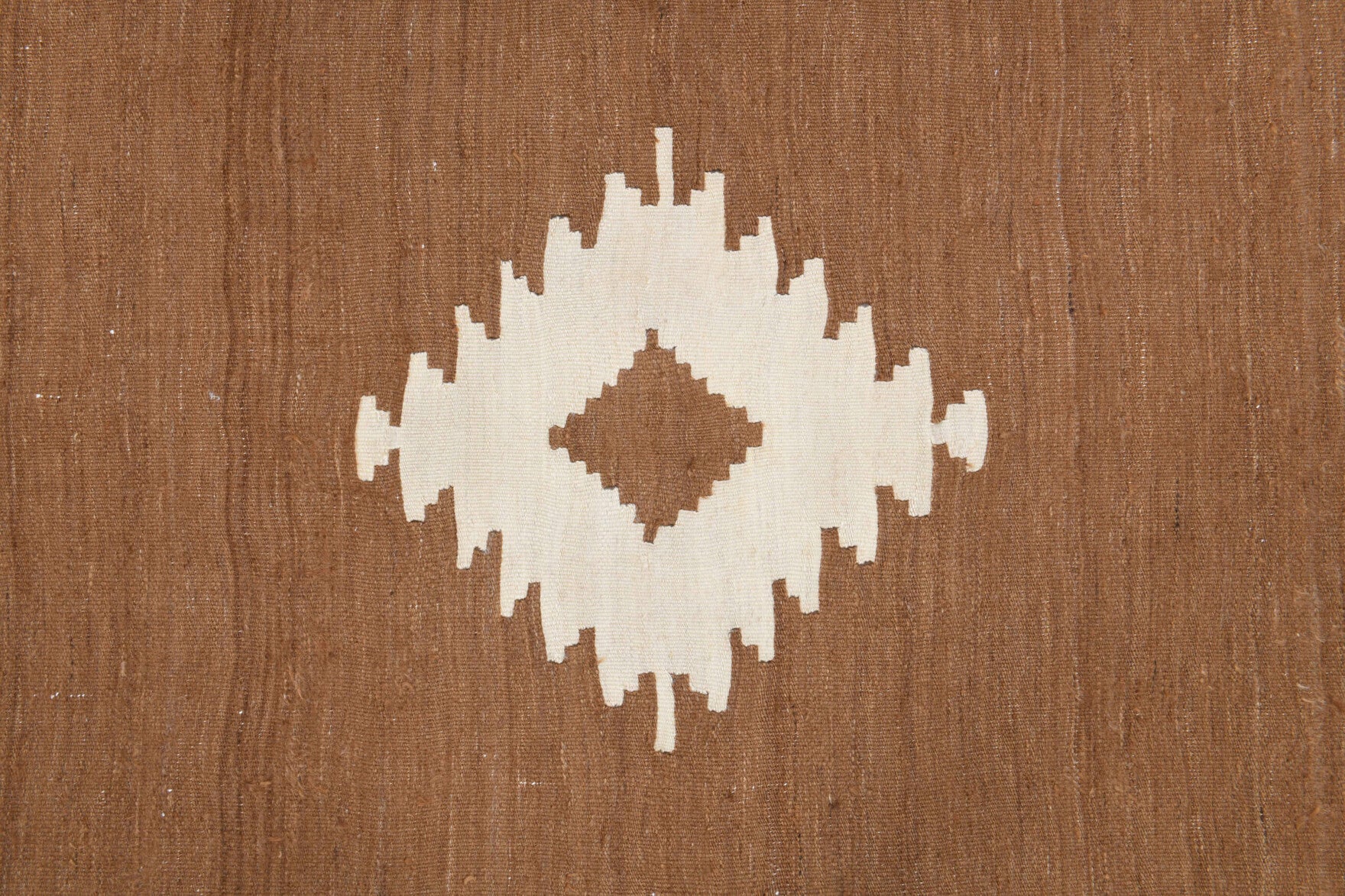 Thalopeleia kilim: 1960s handwoven flatweave Anatolian kilim with medallion motifs