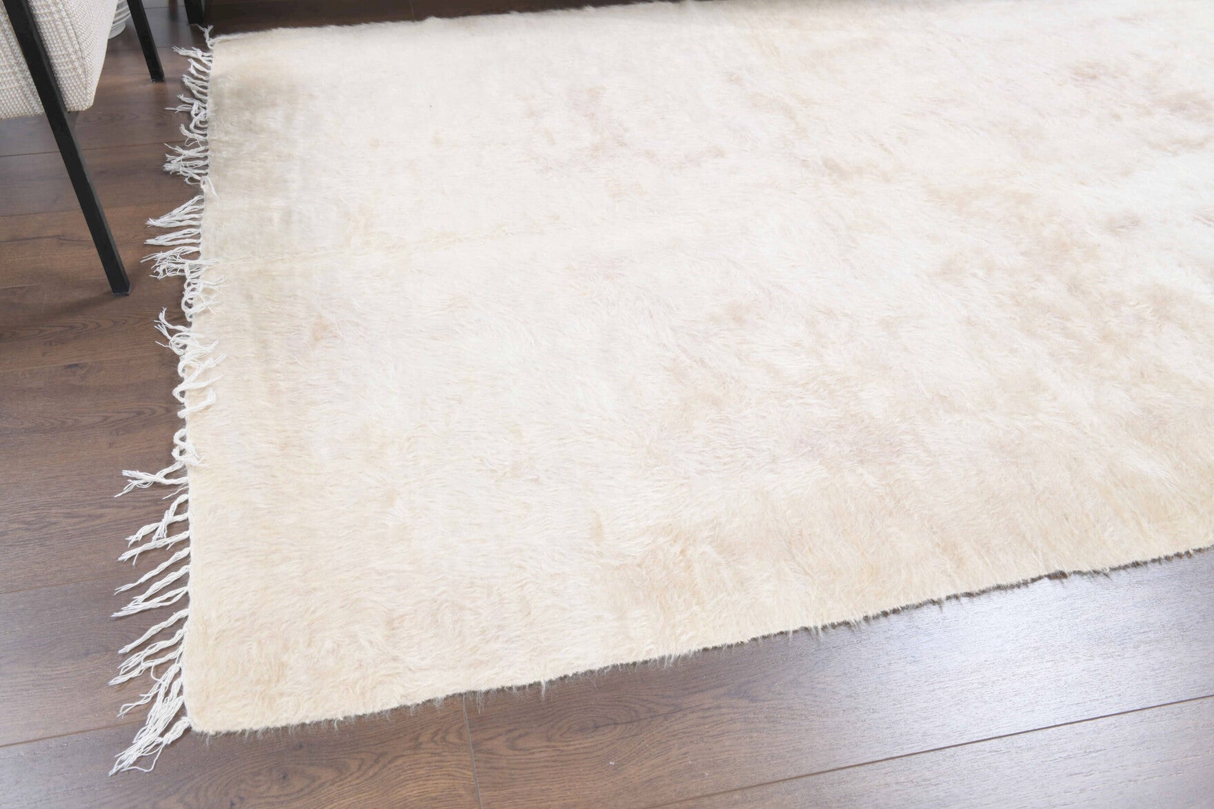 Thalassocharis – vintage solid kilim for living room or bedroom, 5'3" x 6'10" (159x209 cm)