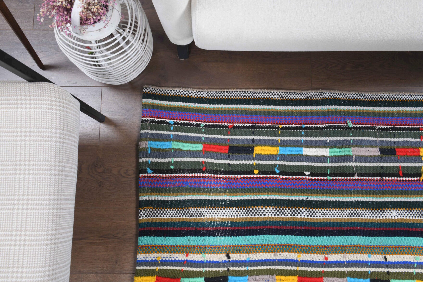 Stenophile – vintage striped kilim for living room or bedroom, 4'4" x 7'3" (132x222 cm)