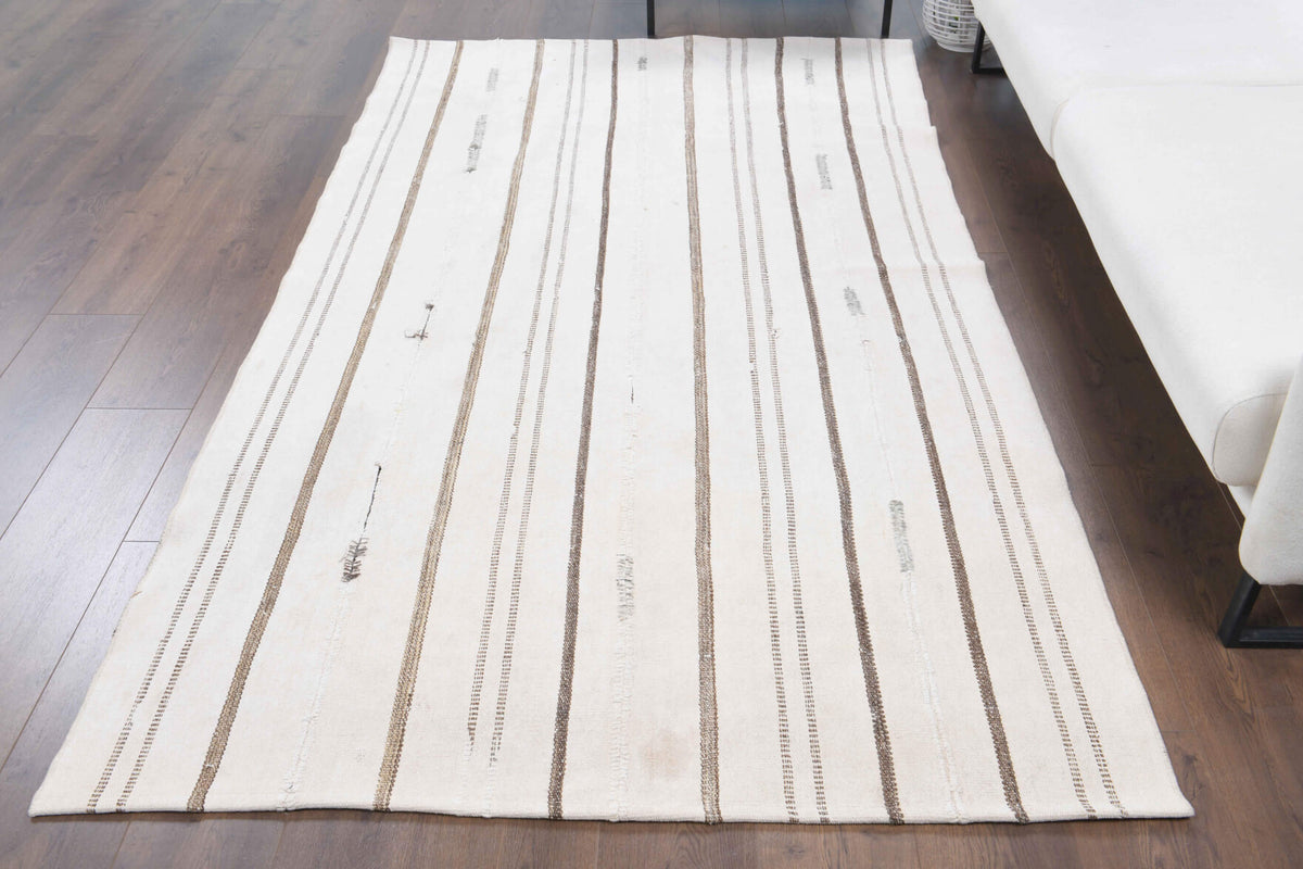 One-of-a-kind 1960s Anatolian vintage kilim rug in wool, 4'8" x 8'2"