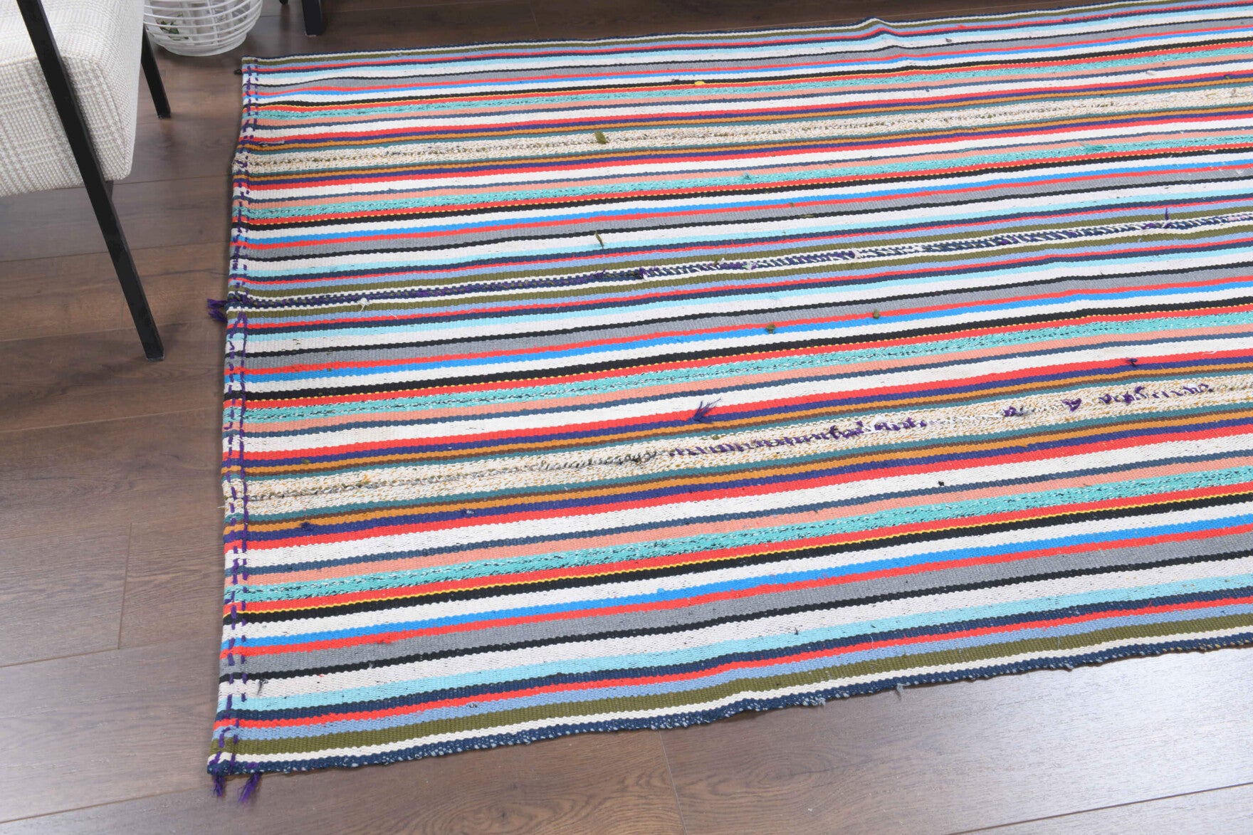 Hand-crafted Anatolian vintage kilim Smaragdomira in wool, 1960s