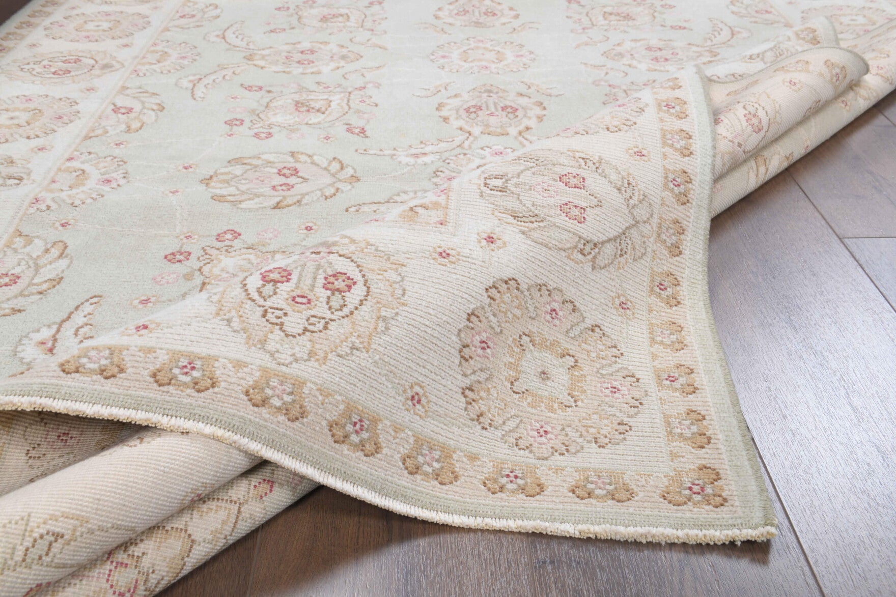 Simelek – vintage floral rug for living room or bedroom, 3'5" x 7'7" (104x231 cm)