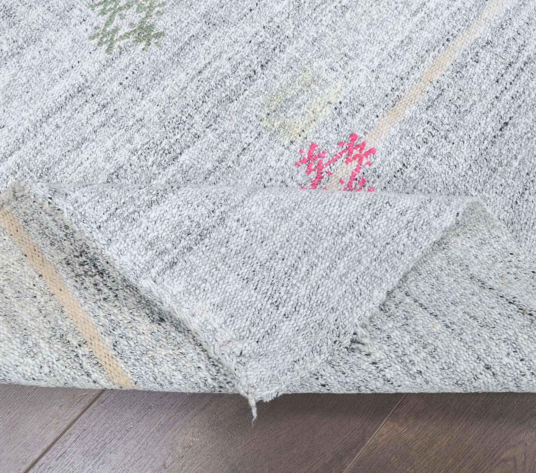 Hece - Vintage Kilim Bath Rug
