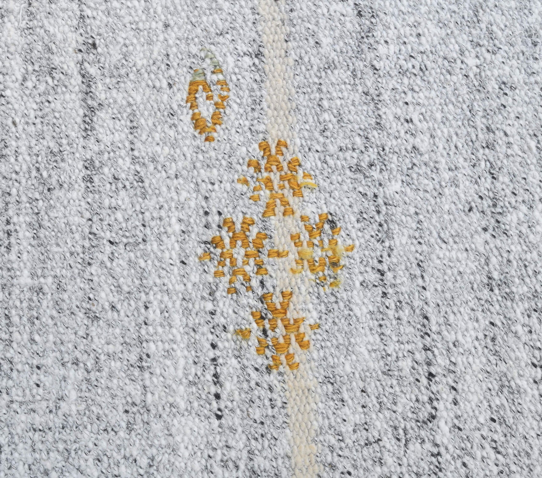 Hece - Vintage Kilim Bath Rug