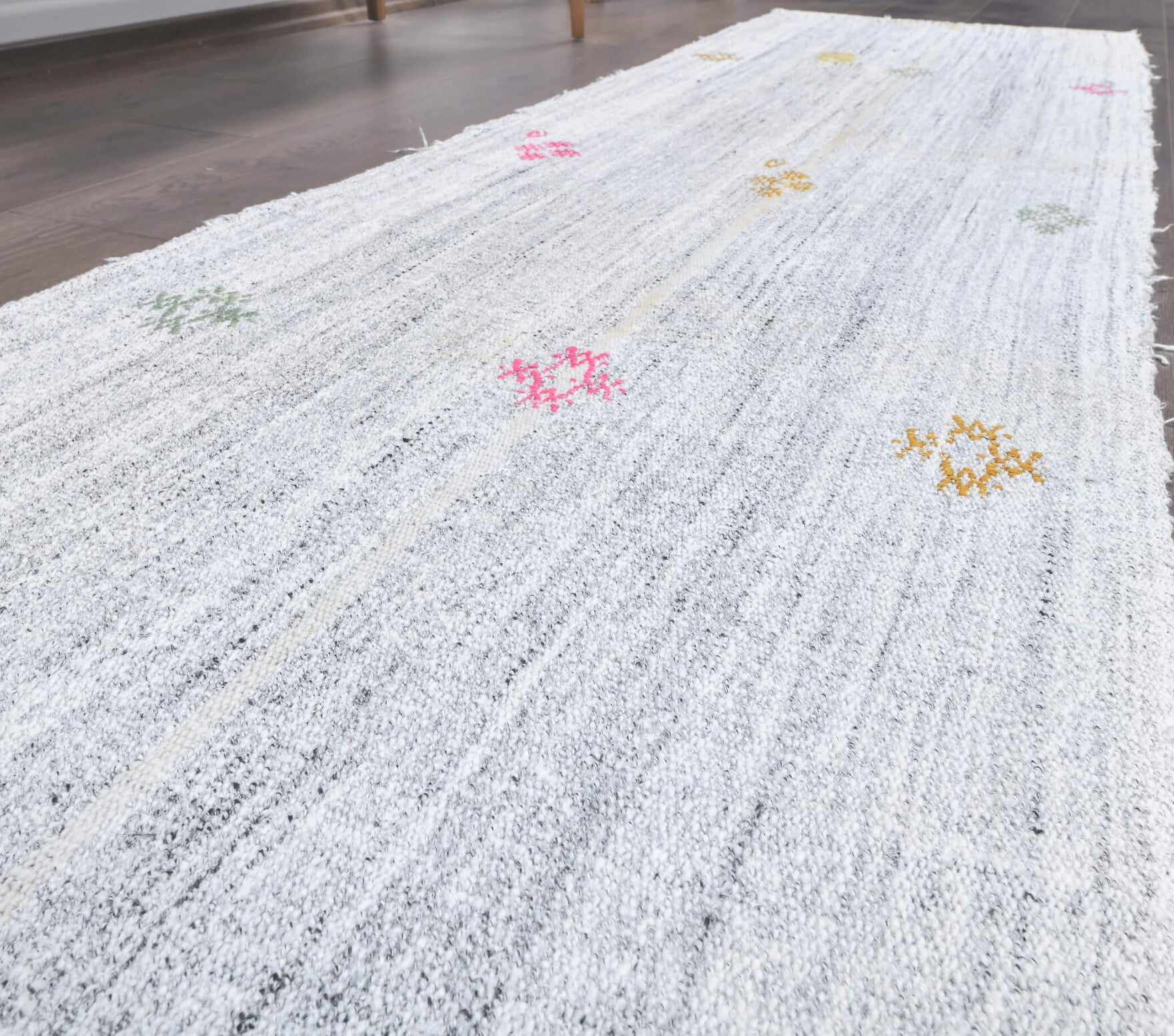 Hece - Vintage Kilim Bath Rug