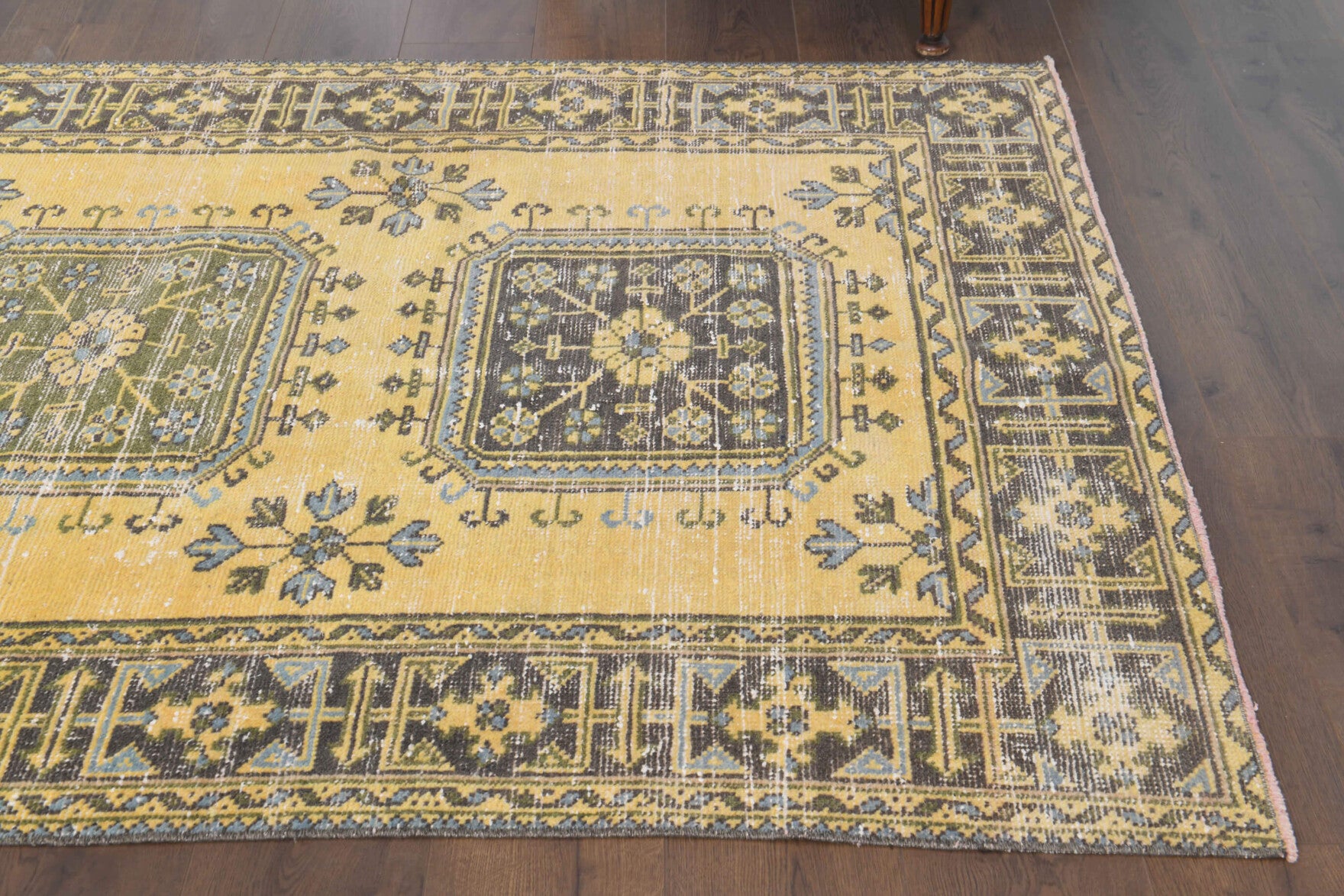 Floral Wide Runner Rug