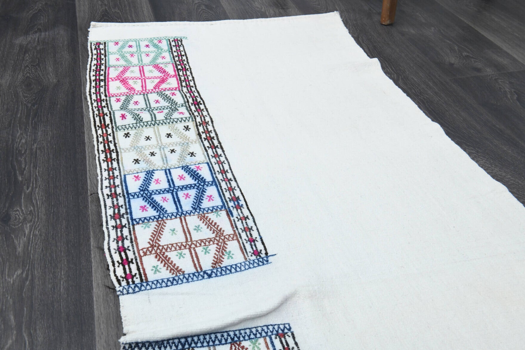 Boho Chic - White Vintage Kilim Runner