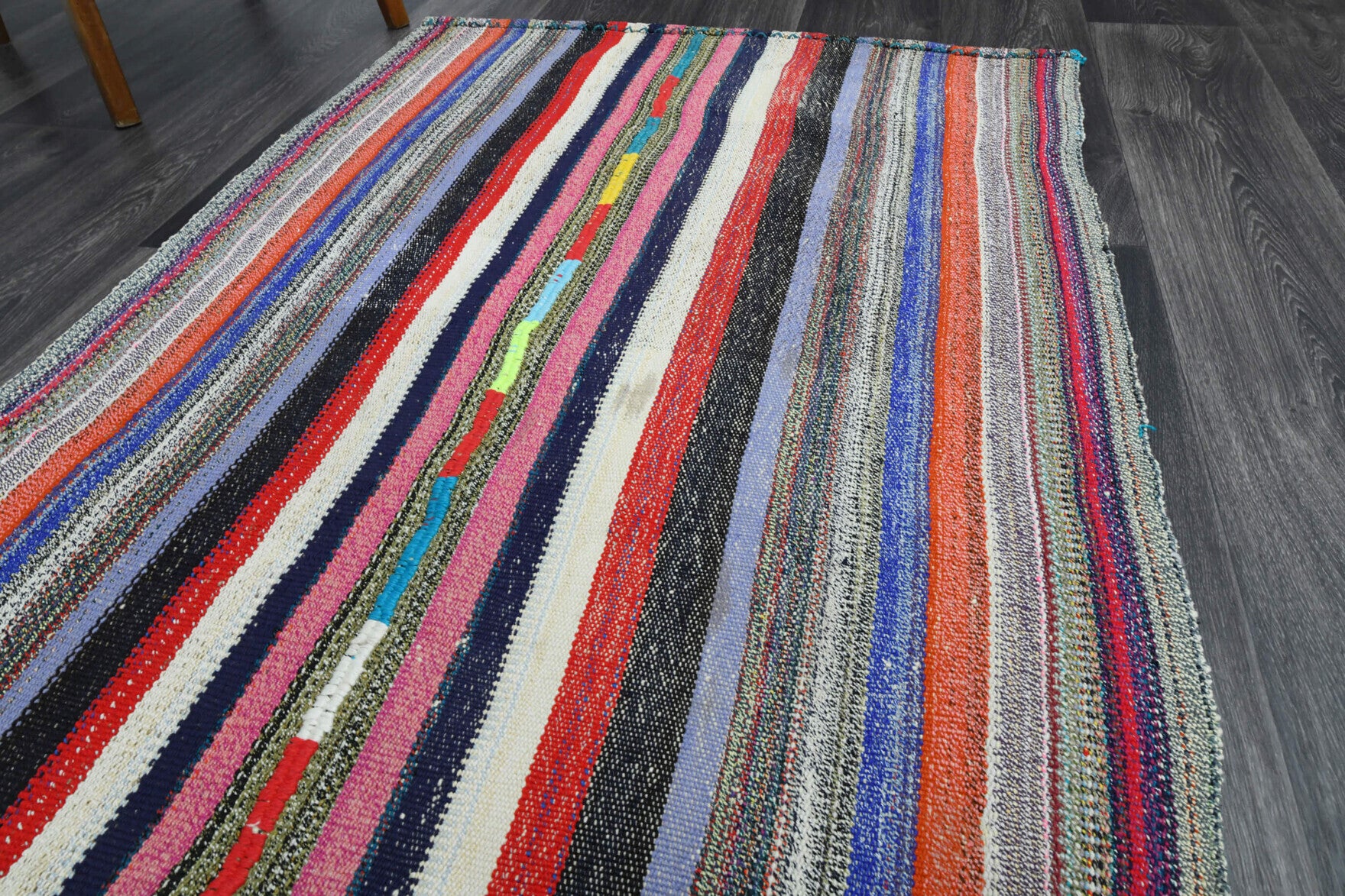 95x252 cm vintage Anatolian kilim rug – Isikmelek, flatweave, wool