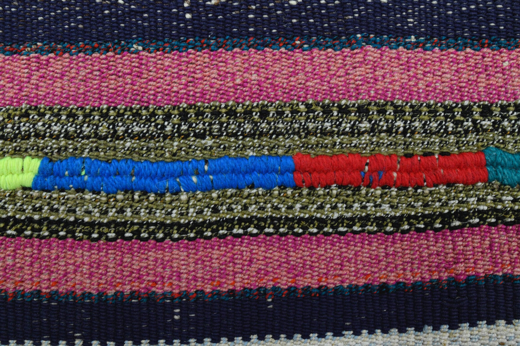 Handwoven flatweave wool kilim from Anatolia, Turkey – Vintage Turkish Kilim 3'1" x 8'3"