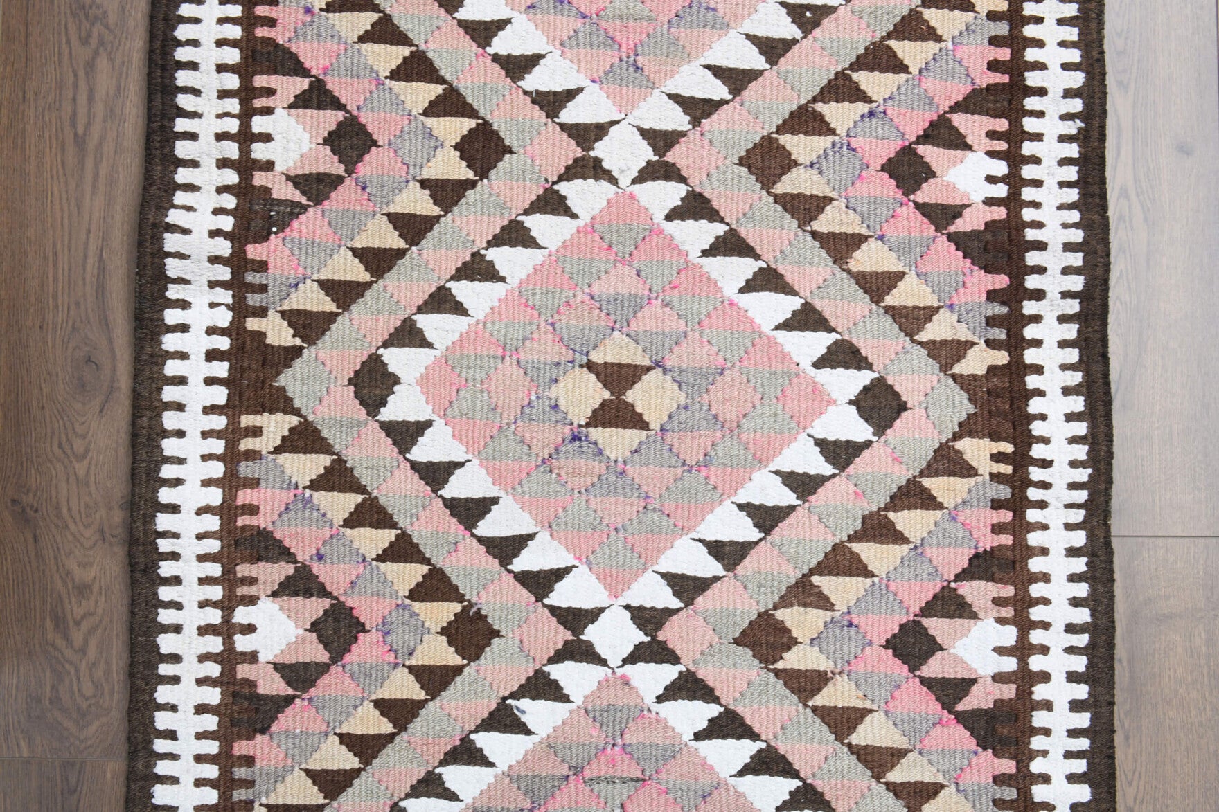 Handwoven flatweave wool kilim from Anatolia, Turkey – Turkish Kilim Rug 2'11" x 12'1"