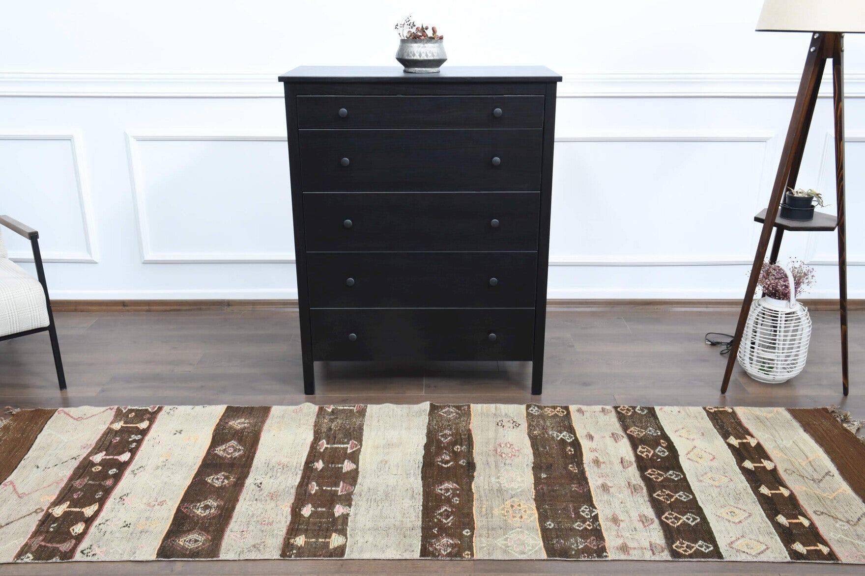 Incilale kilim: 1960s handwoven flatweave Anatolian kilim with striped motifs